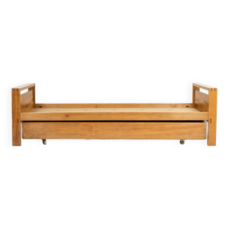 Pierre Chapo. Elm bed model “L06”, with its drawer. 1970s. LS56821409H