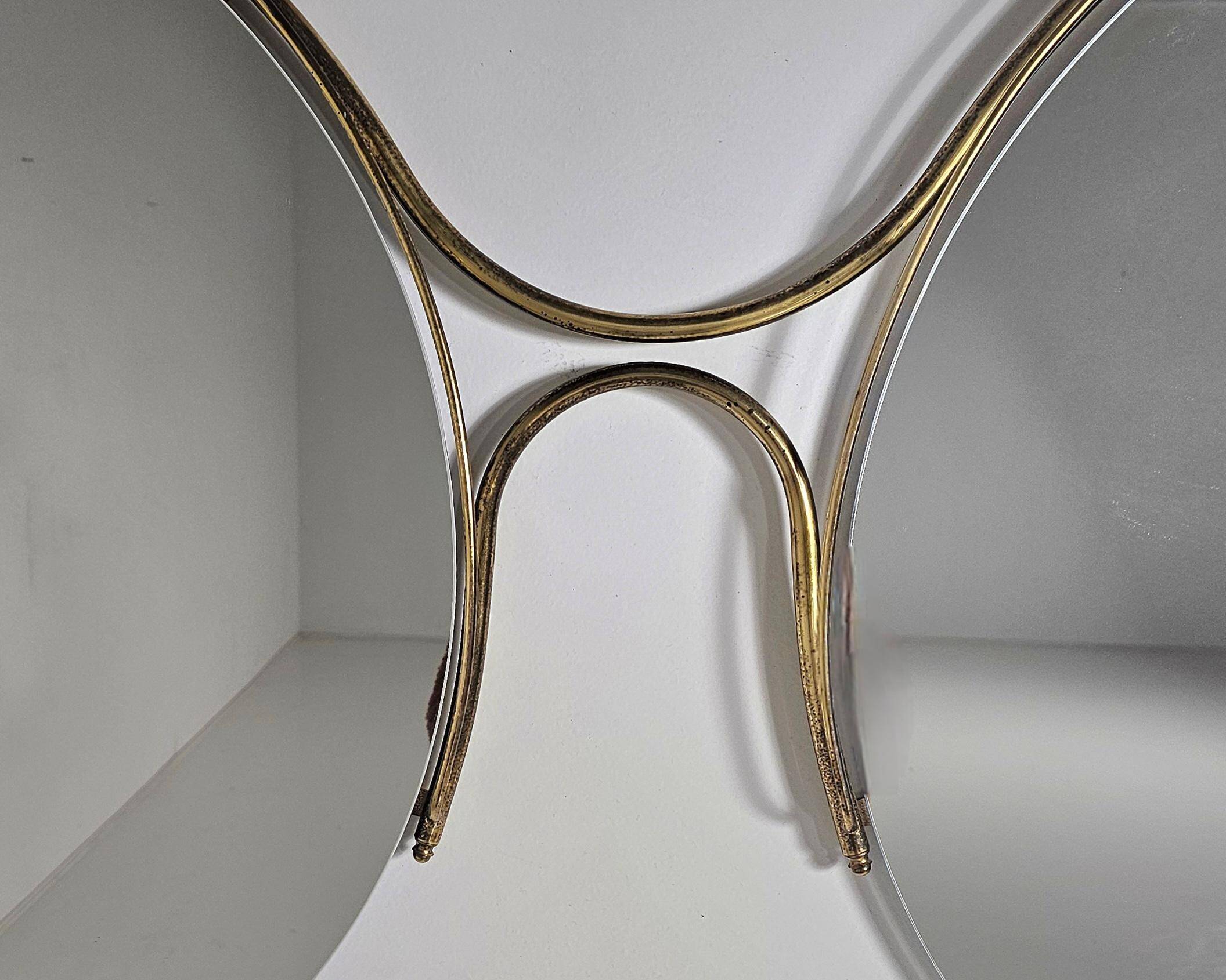 Large modern Italian wall mirror from the mid-20th century.