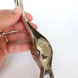 Metal swan bottle opener