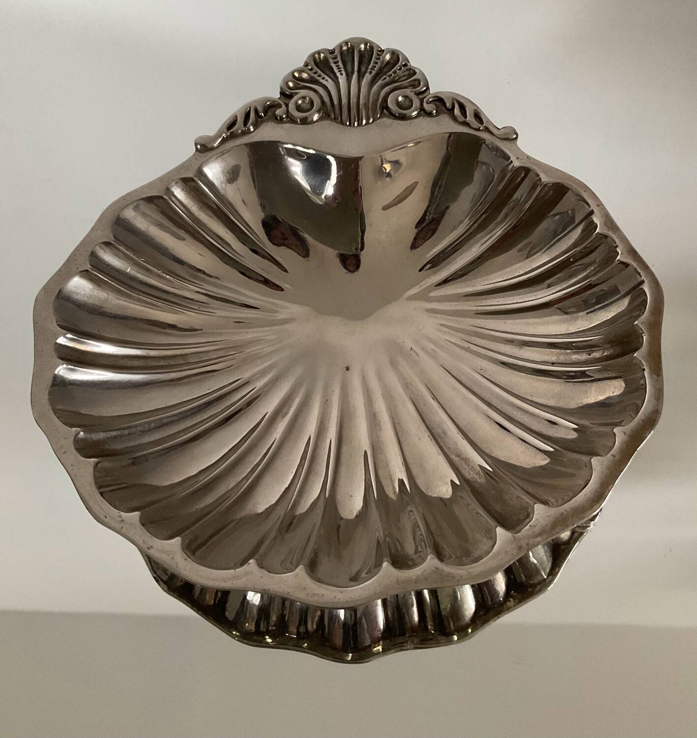 Vintage silver-plated bronze shell emptier