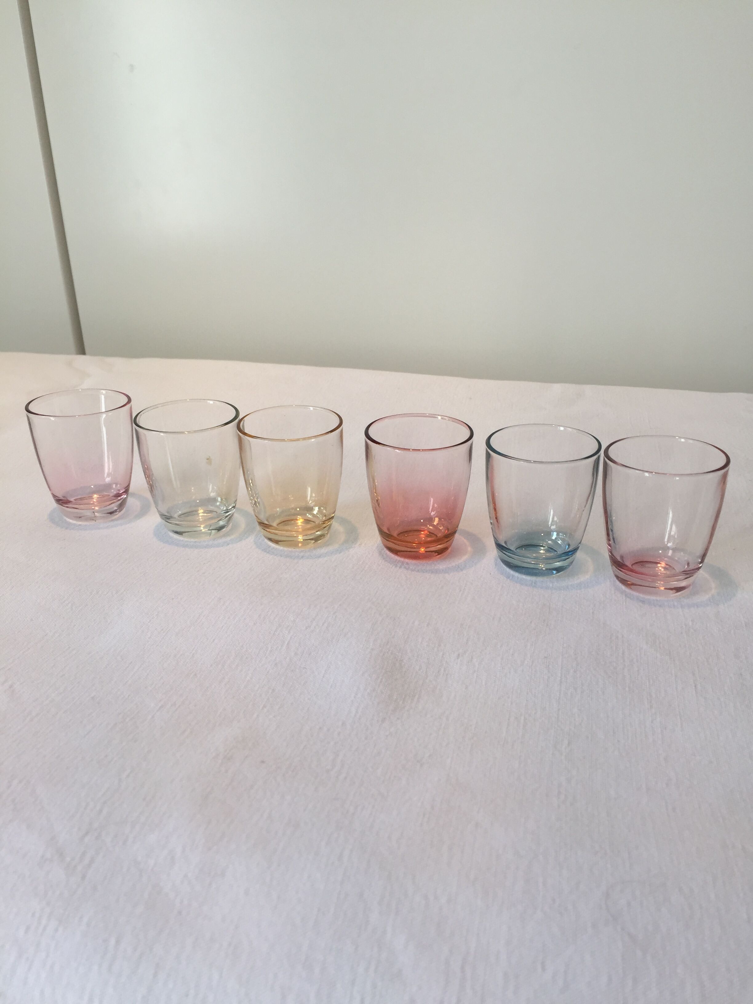 Lot of 6 shot glasses smoked with their metal holders