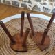 Tabourets en bois