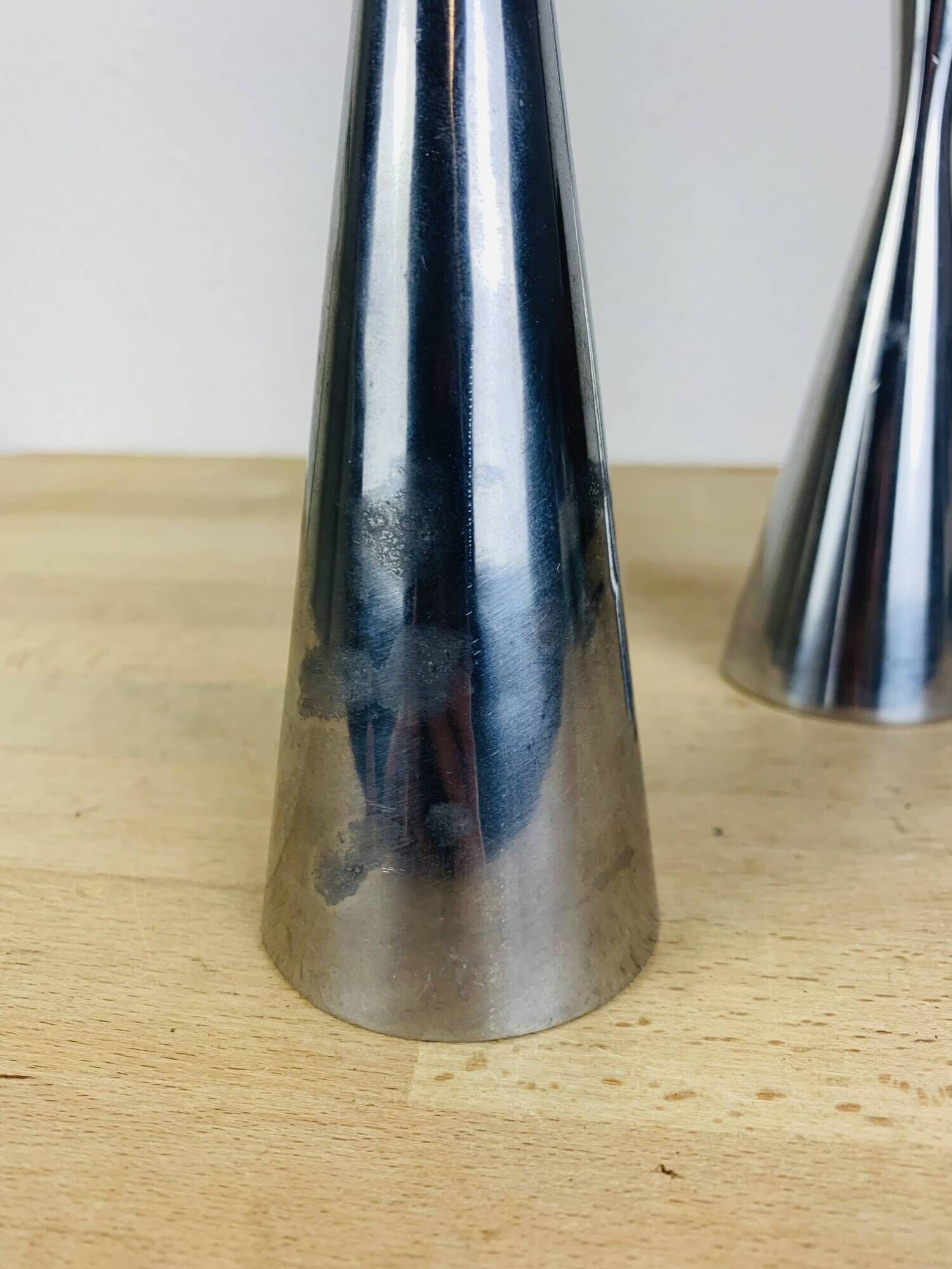 2 aluminum diabolo candle holders by Erika Pekkari for Ikea