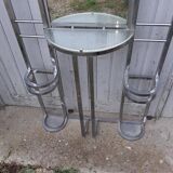Art-deco cloakroom holder