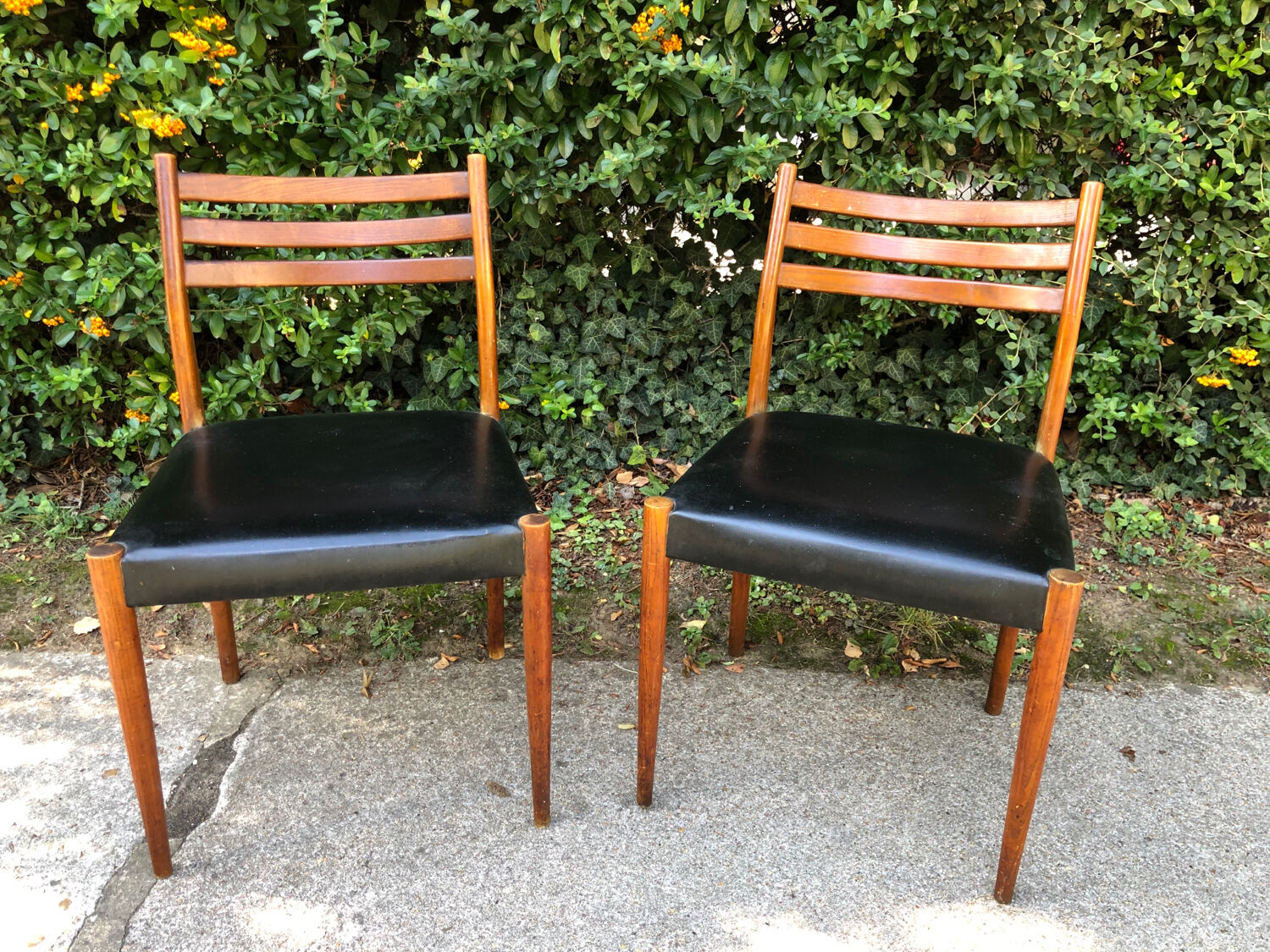 Pair of Scandinavian chairs