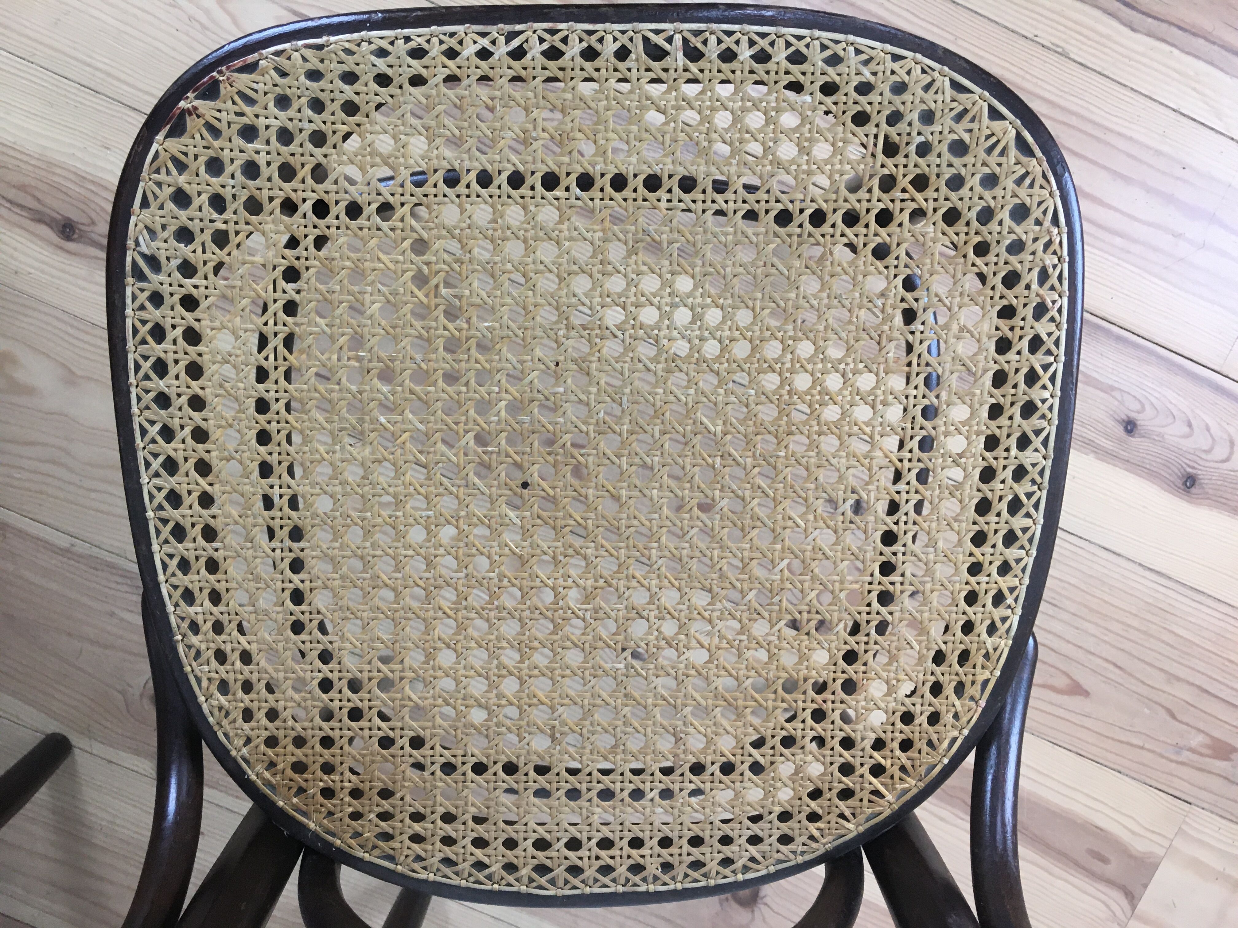4 bistro chairs number 17 in curved wood and canning