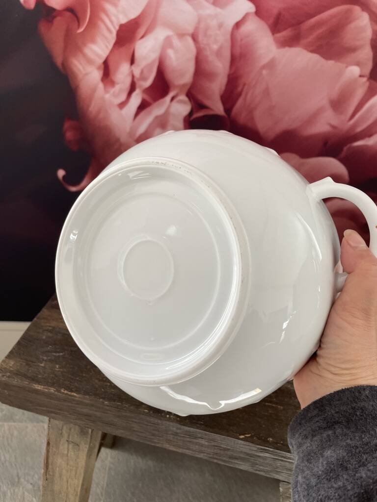 Lily of the Valley white soup tureen Lalique