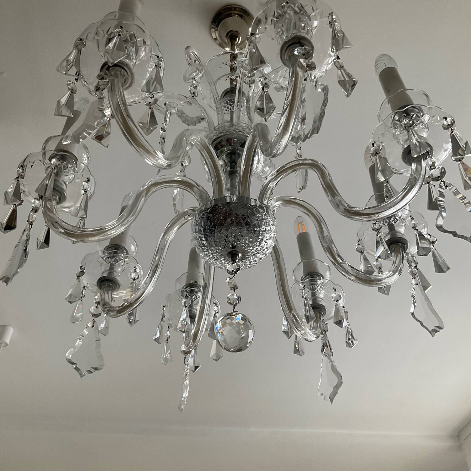 Ancien Lustre en cristal de Bohème 8 bras