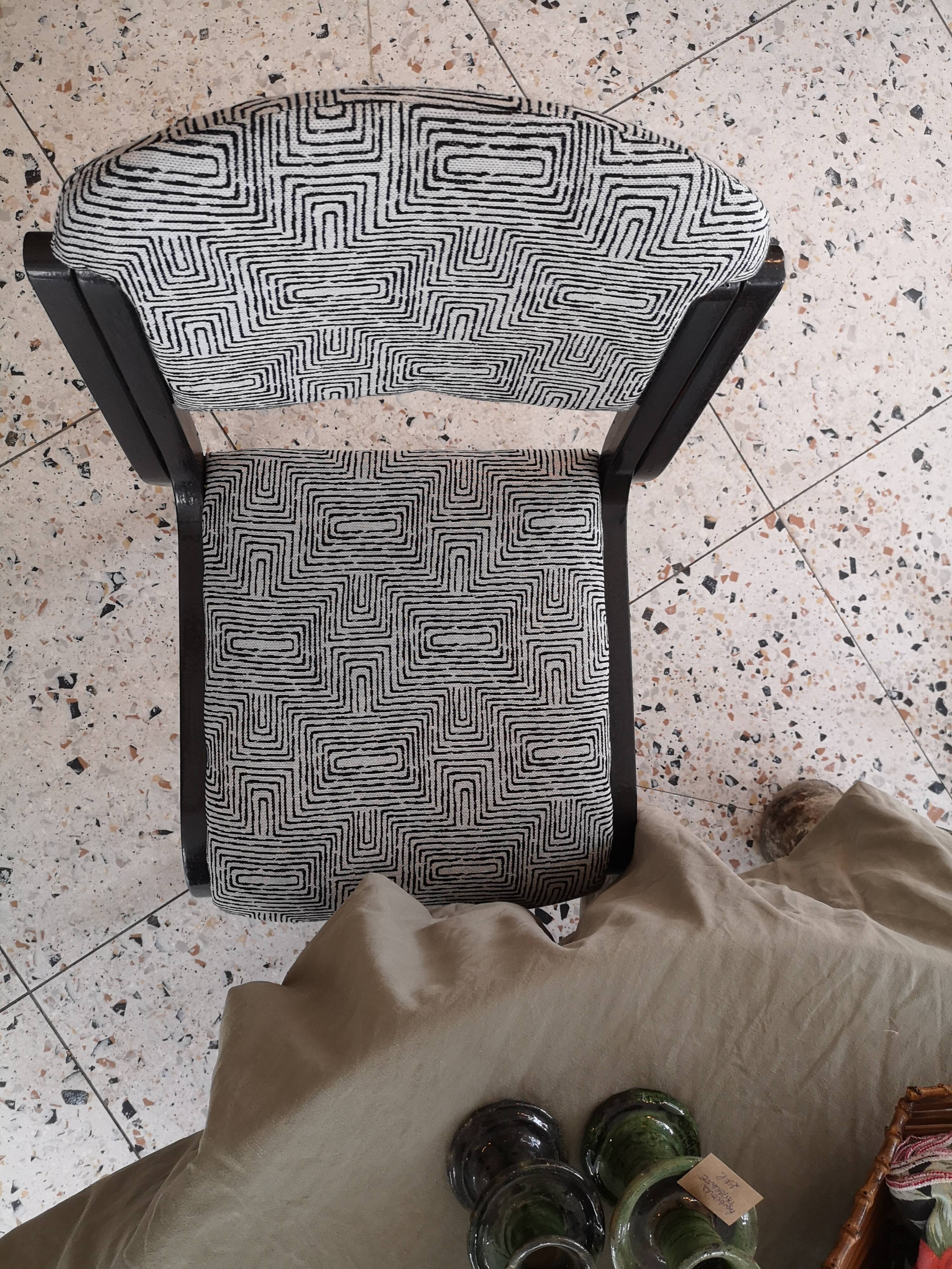 Set of 2 chairs graphic fabric 1970