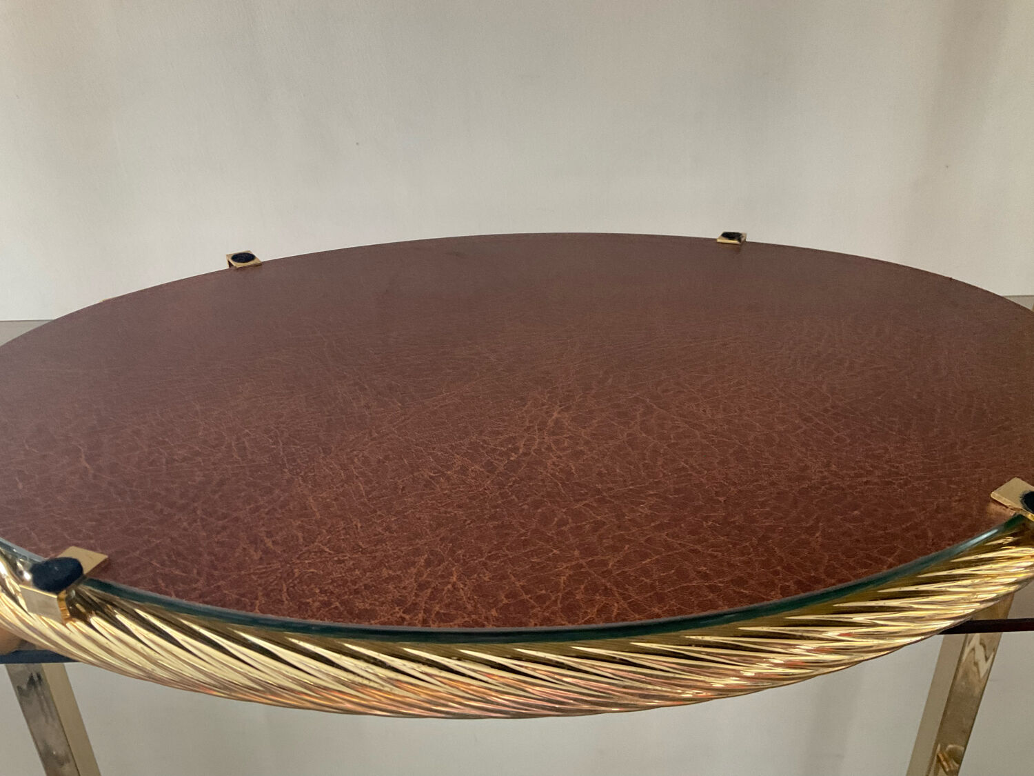 Vintage brass top from the 60s-70s