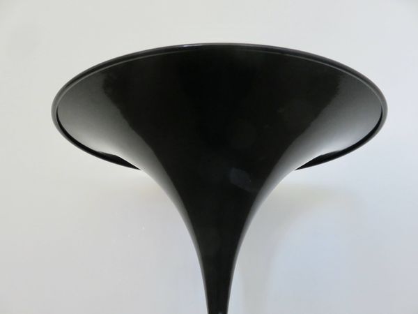 Coupe à fruit ''diabolo'' pied tulipe, en métal, années 70 80