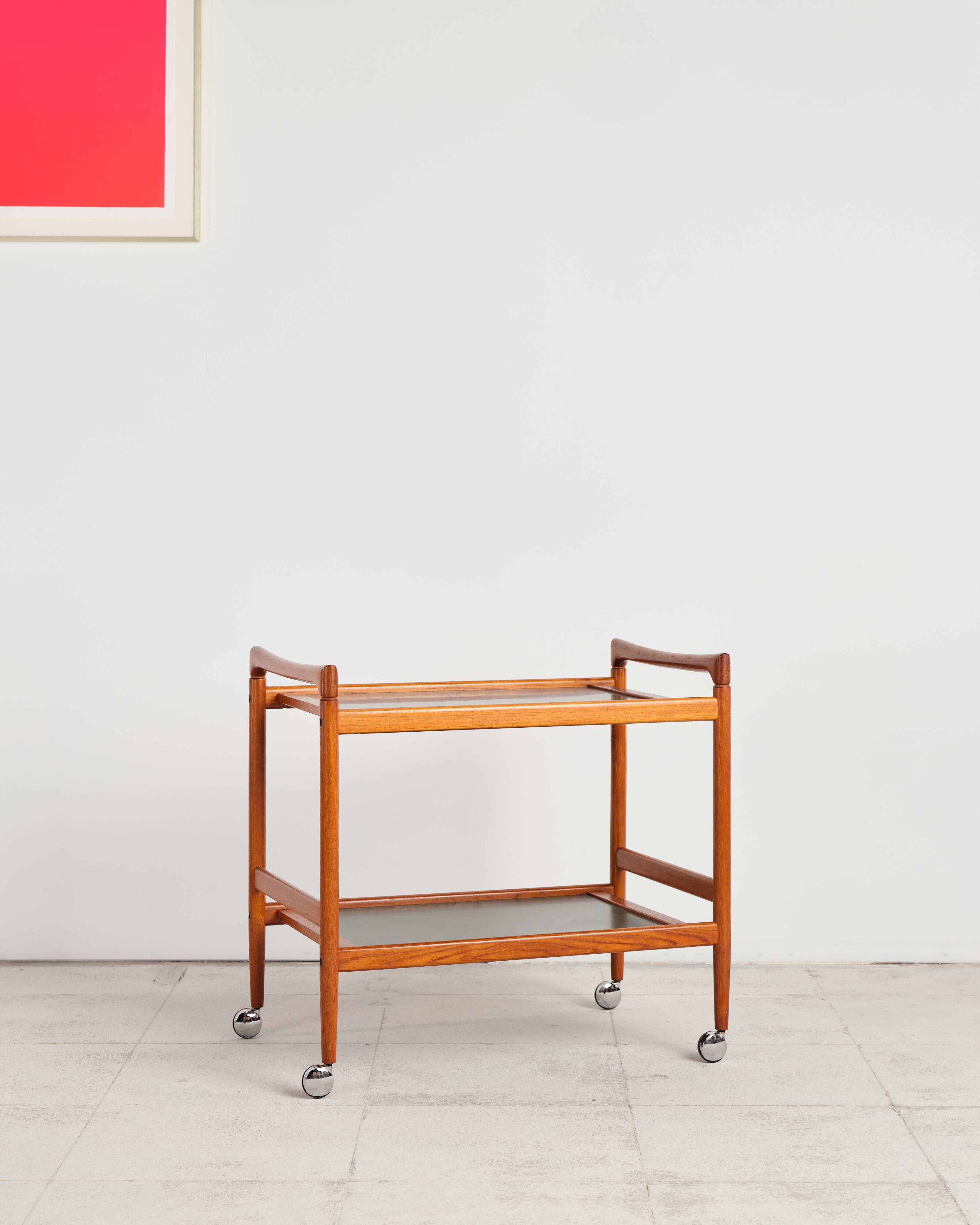Dessert or bar cart, Dyrlund, mid-20th century design in teak.