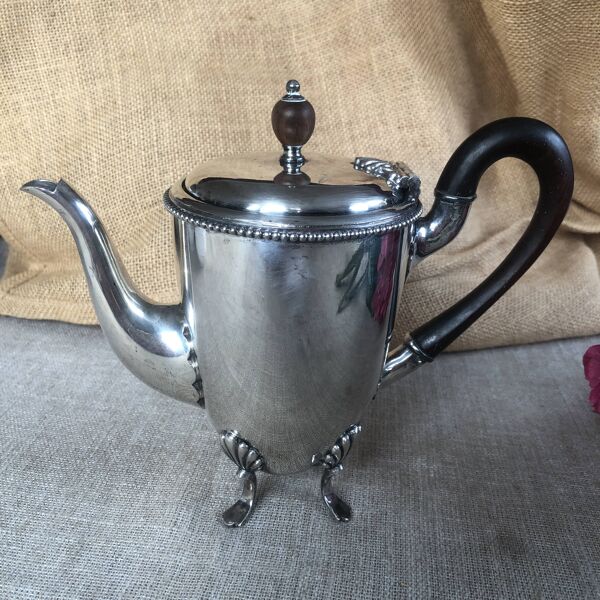 Verseuse ou théière avec son pot à lait H.L. Linton