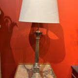Métal argent néoclassique de lampe
