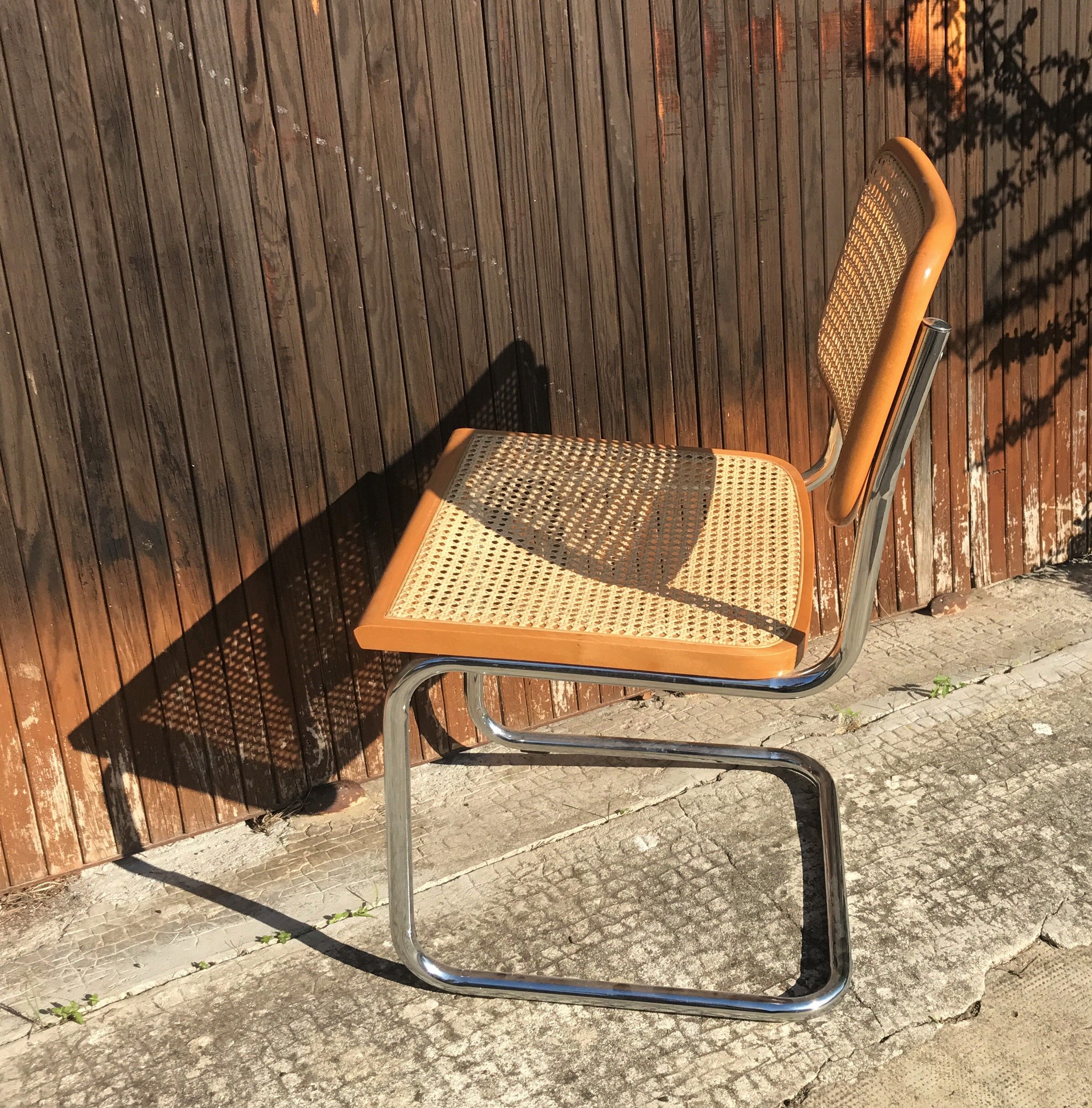 Série de 4 chaises Cesca B32 par Marcel Breuer