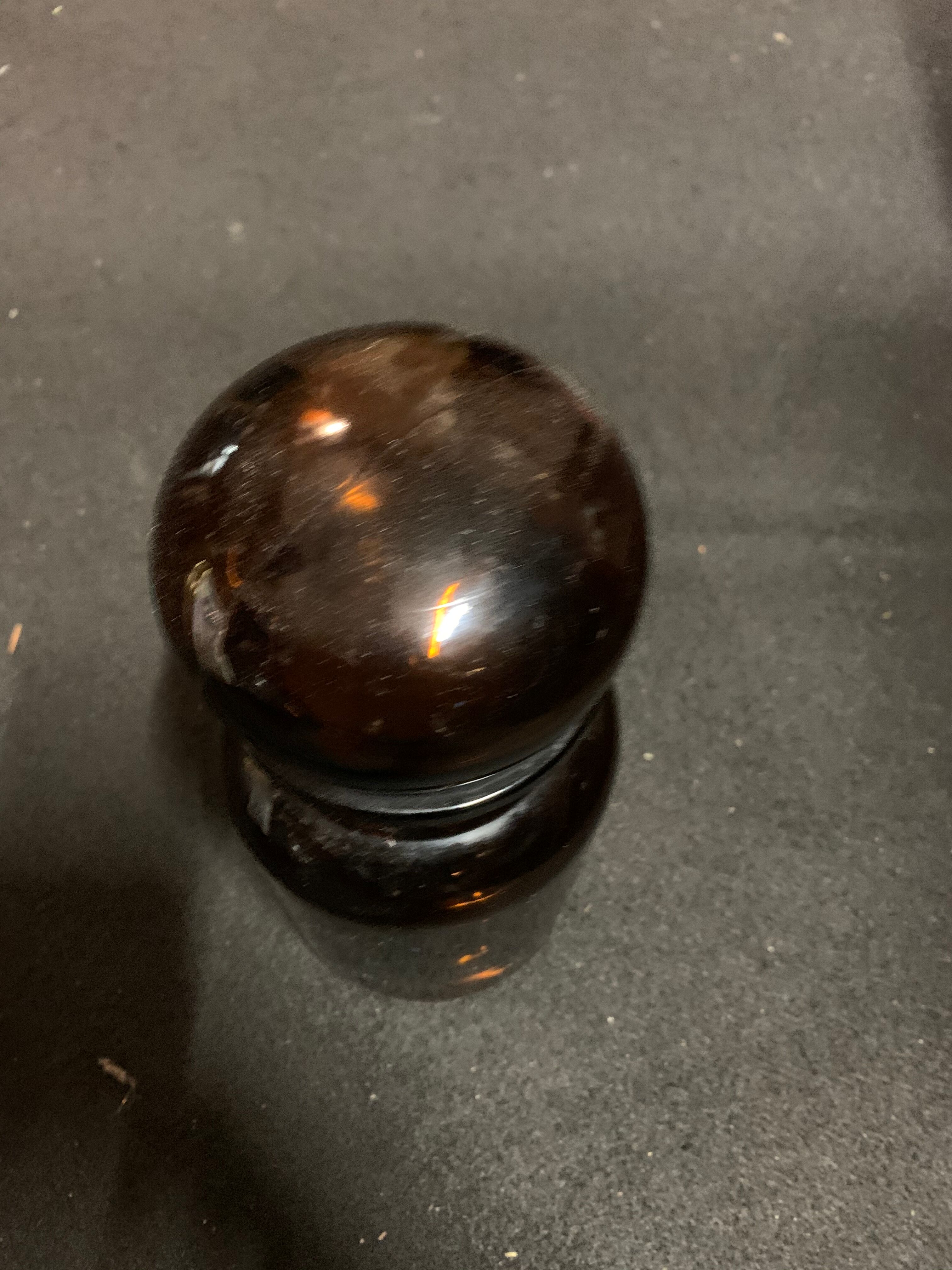 Round pharmacy pot