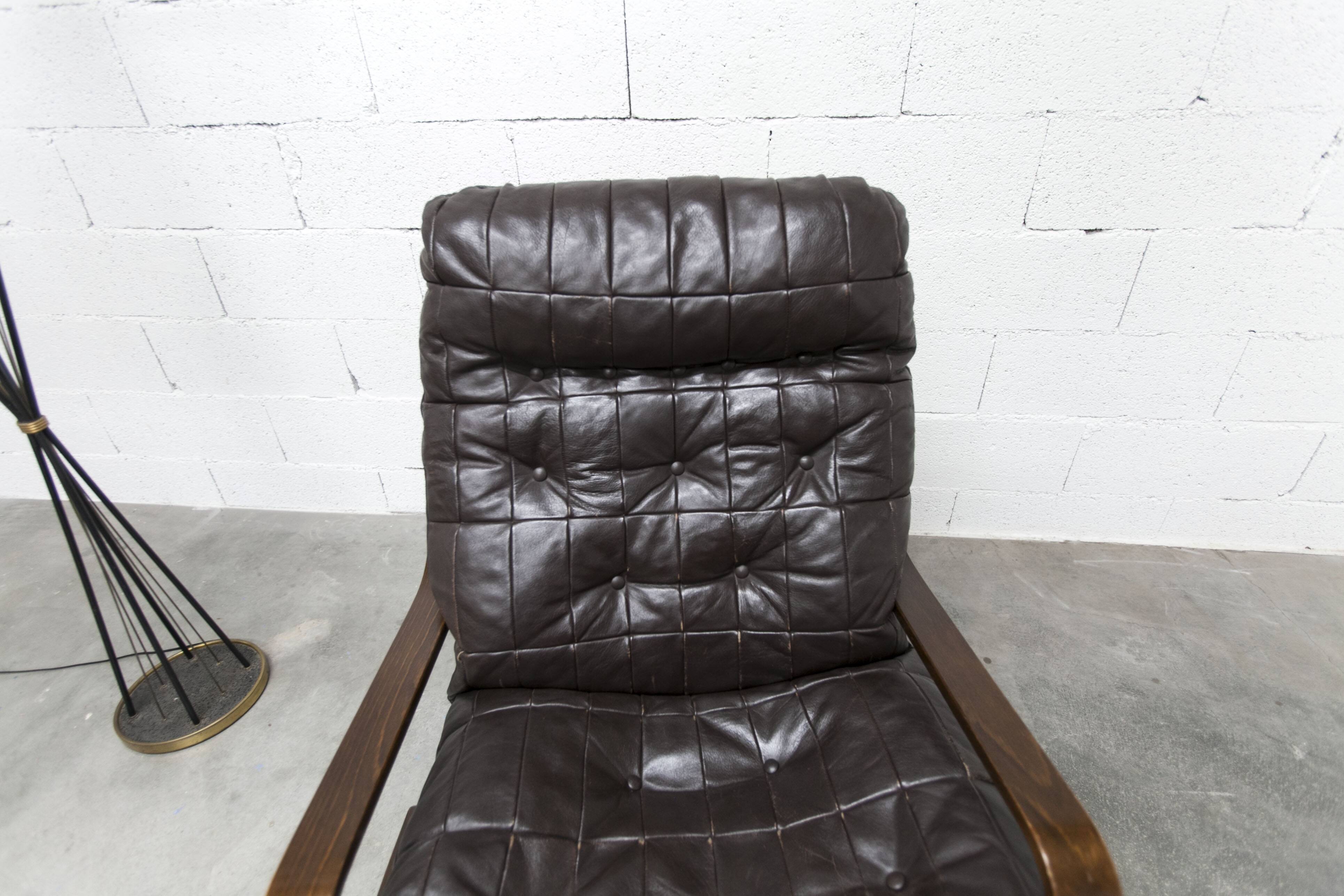 Scandinavian armchair 1970 curved laminated wood leather seat