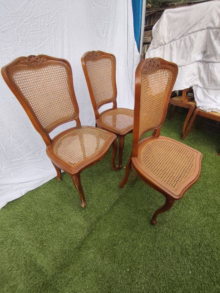 Magnificent Set of 3 Vintage Louis XV Chairs in Carved Solid Wood and Cane