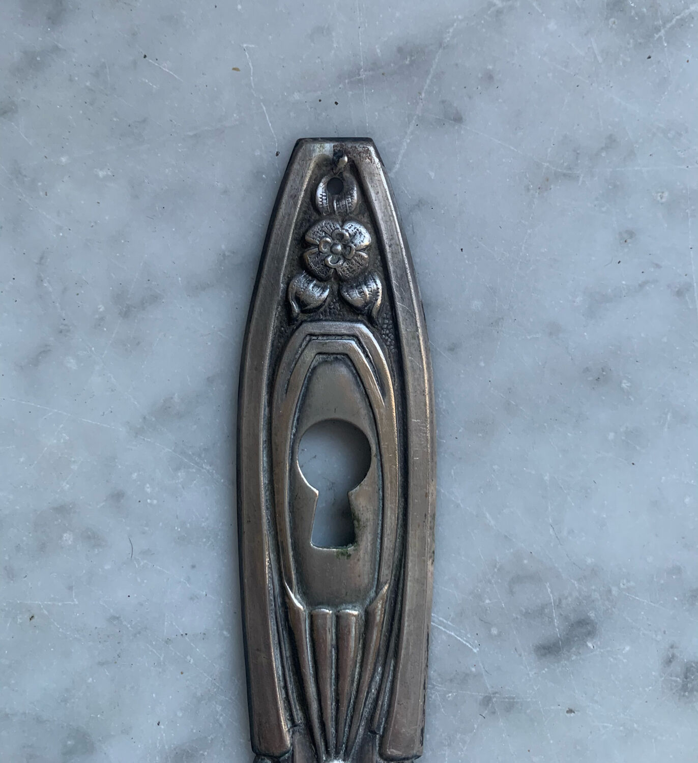 Art deco lock entrance