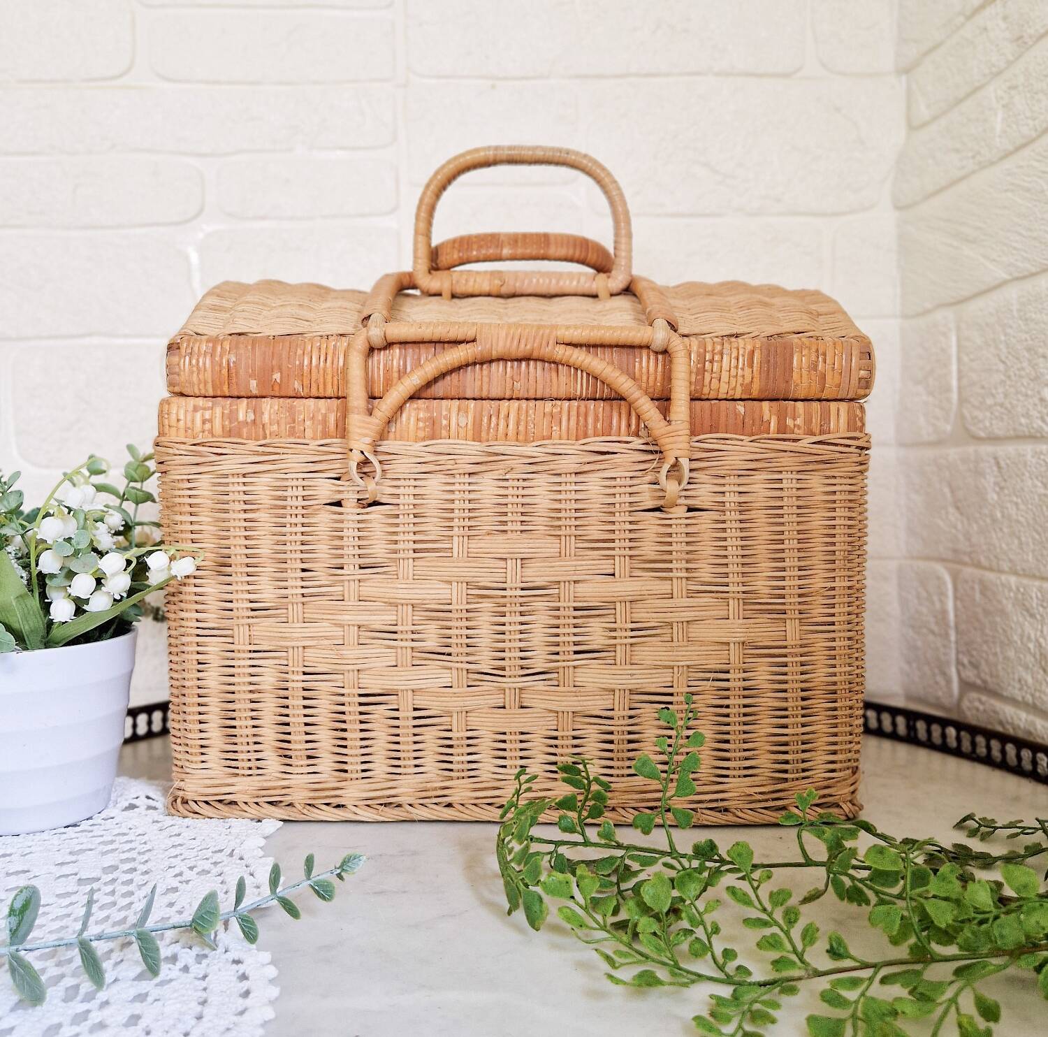 Large vintage woven wicker basket
