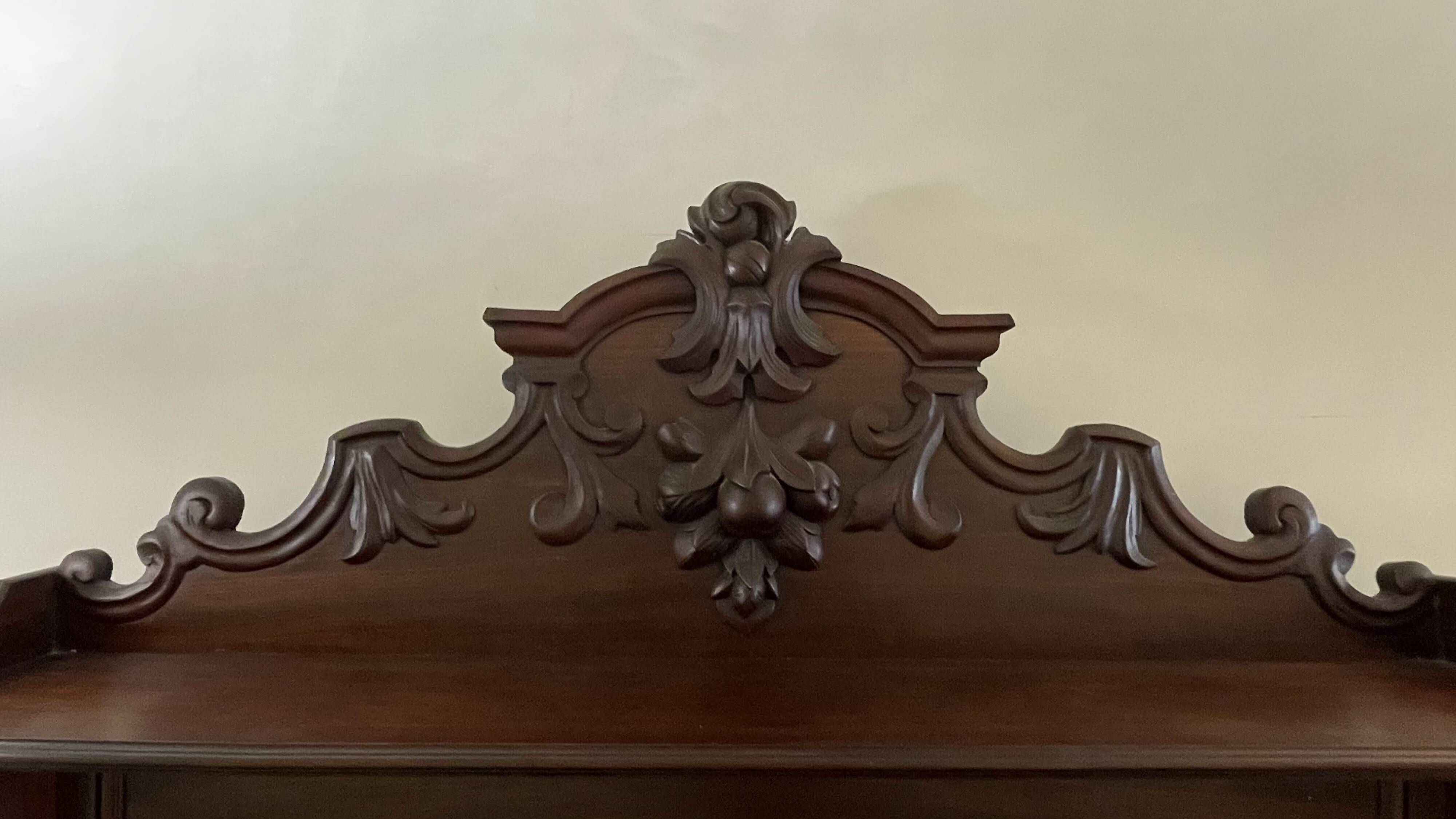 Buffet Saint-Hubert, antique late 19th century with a sculpted pediment.