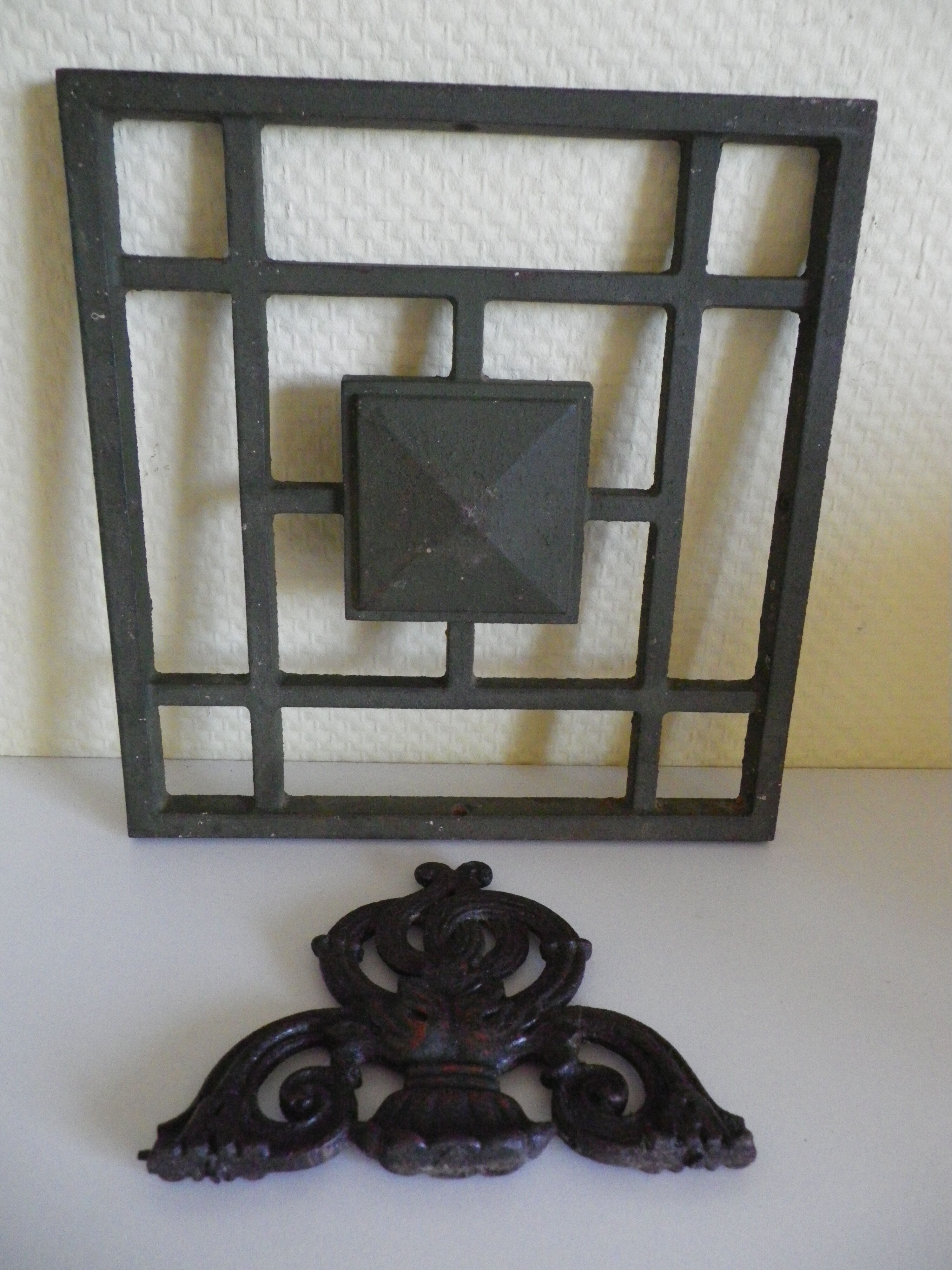 Old metal door ornament - 1930s