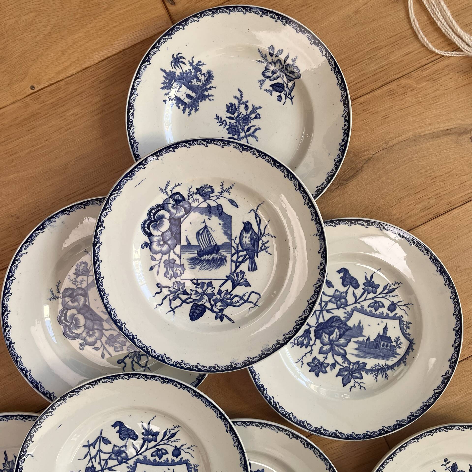 8 plates Terre de Fer Landscapes