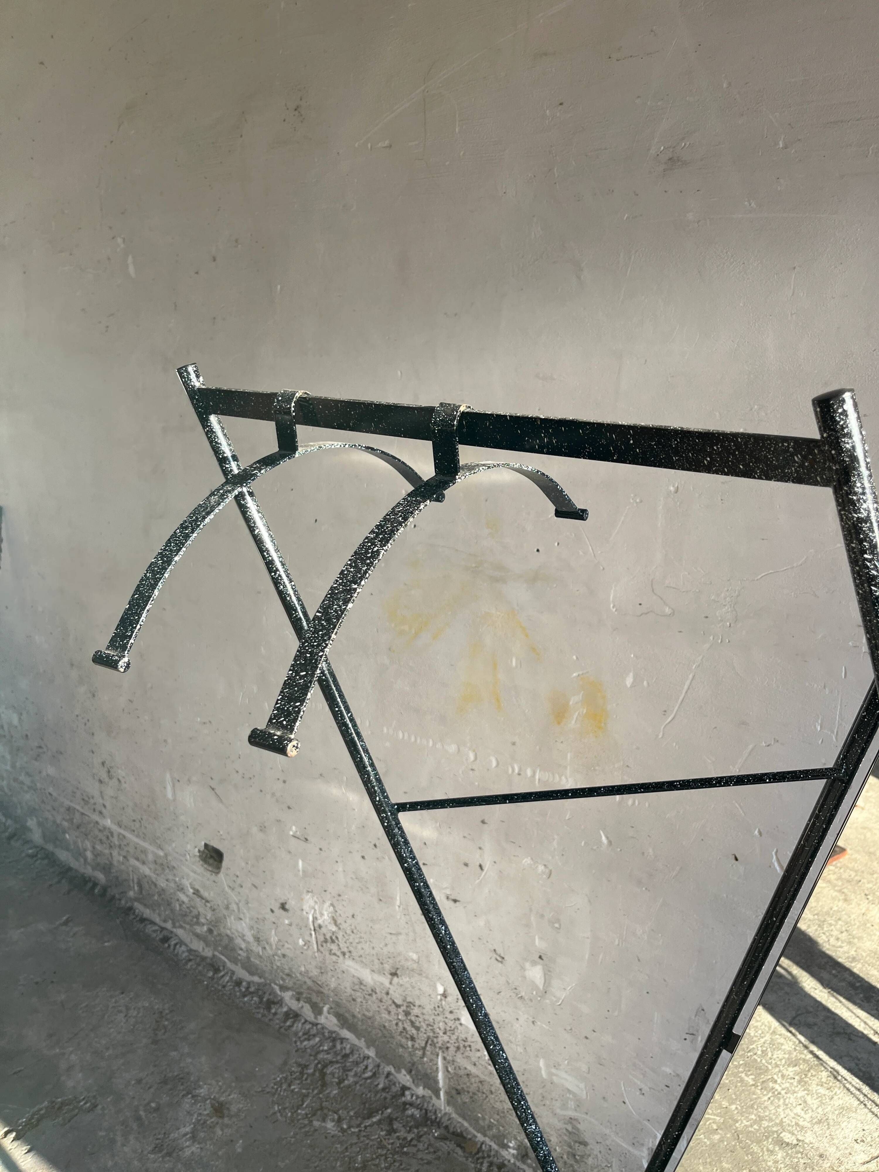 Coat rack with mirror in metal Memphis style (1980s)