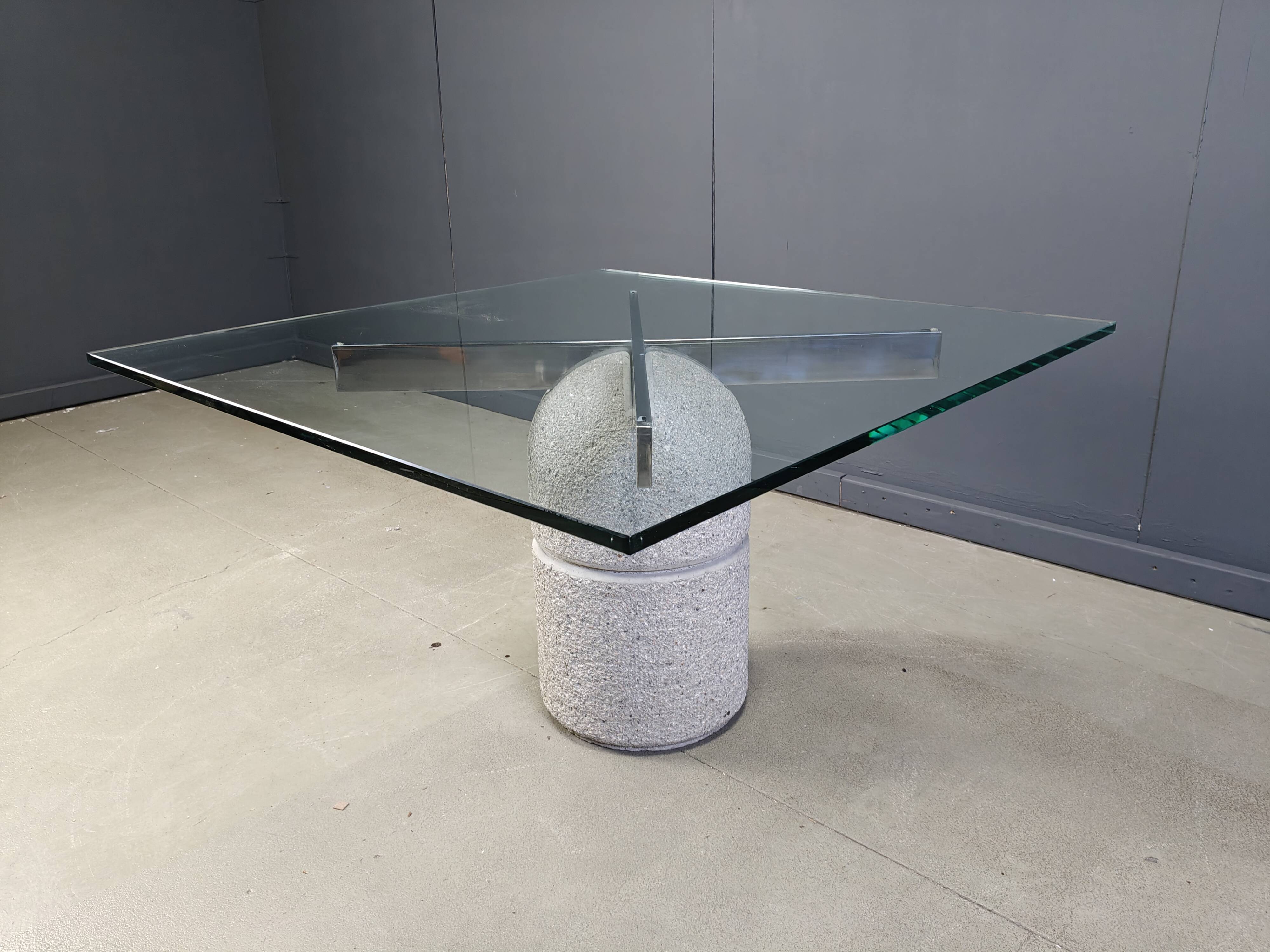 Giovanni Offredi "Paracarro" Dining Table for Saporiti, 1970s