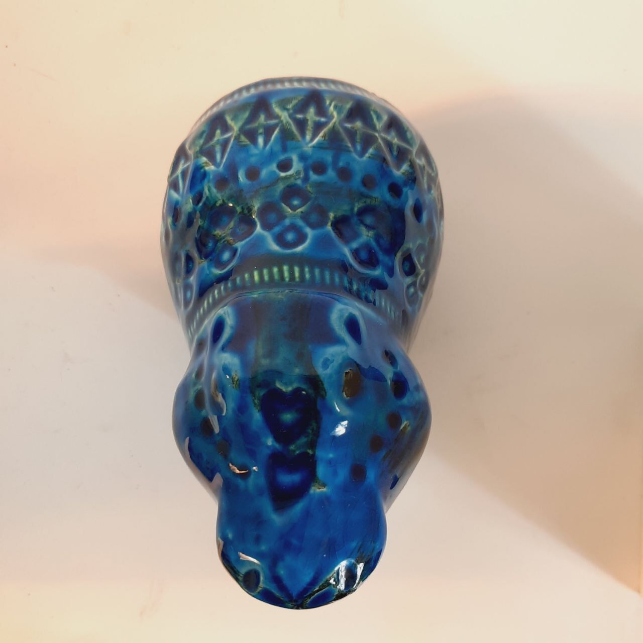 Vintage hippo statue, design Aldo Londi for Bitossi, Rimini blue series.