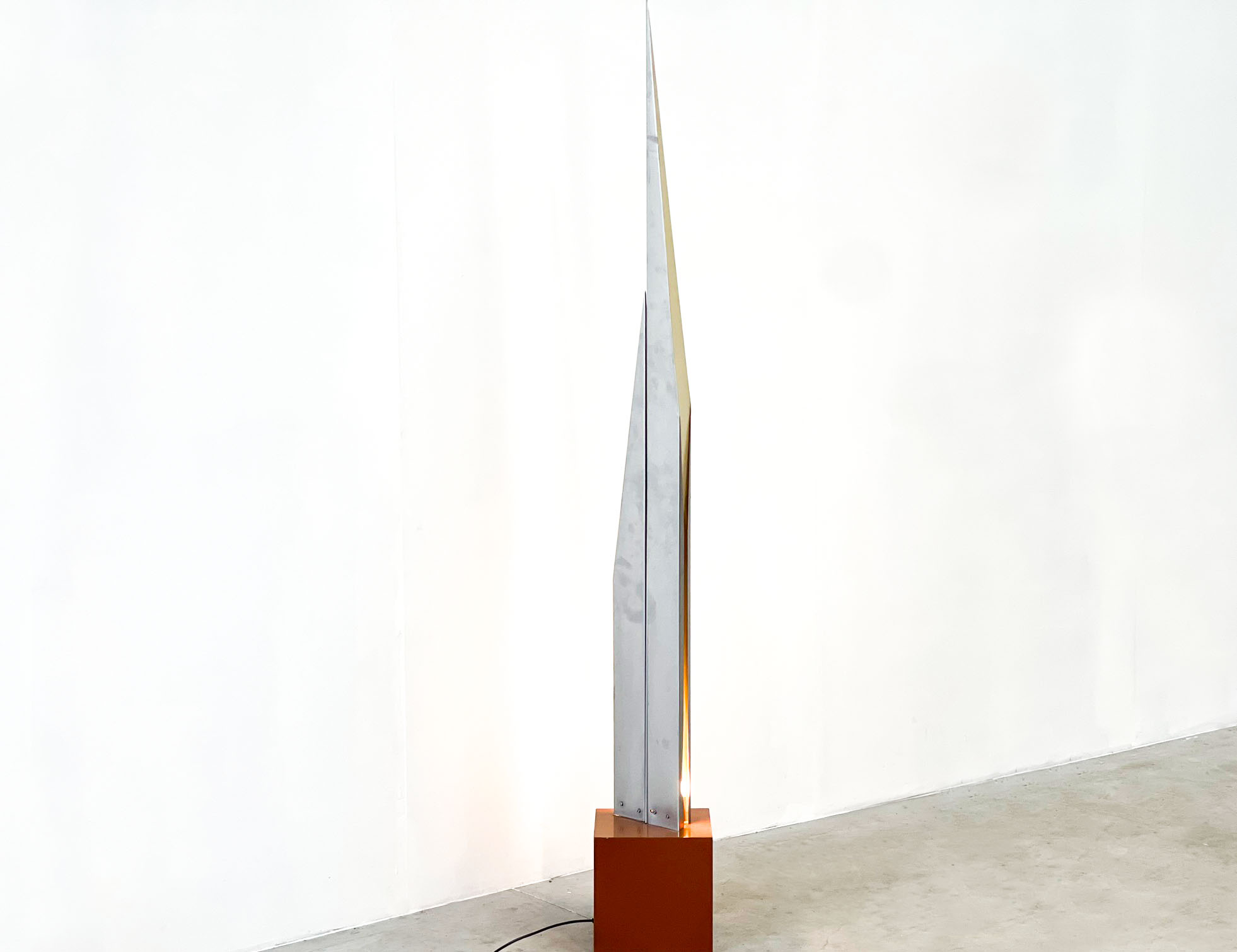 Sculptural italian floor lamp, 1970s