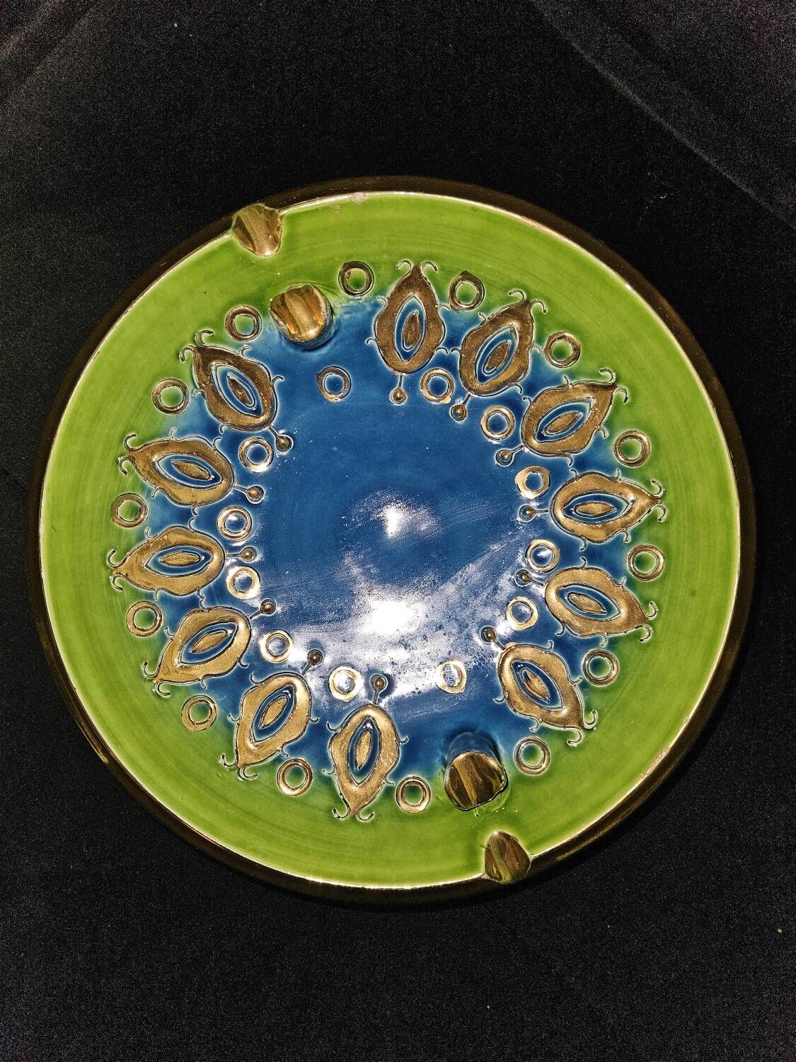 Vintage Bitossi ashtray 1950-1960  
A decorative piece of good size, t