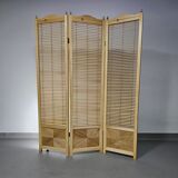 Room divider, French blonde beech louvered screen, 1960s, width 155 cm, height 185 cm
