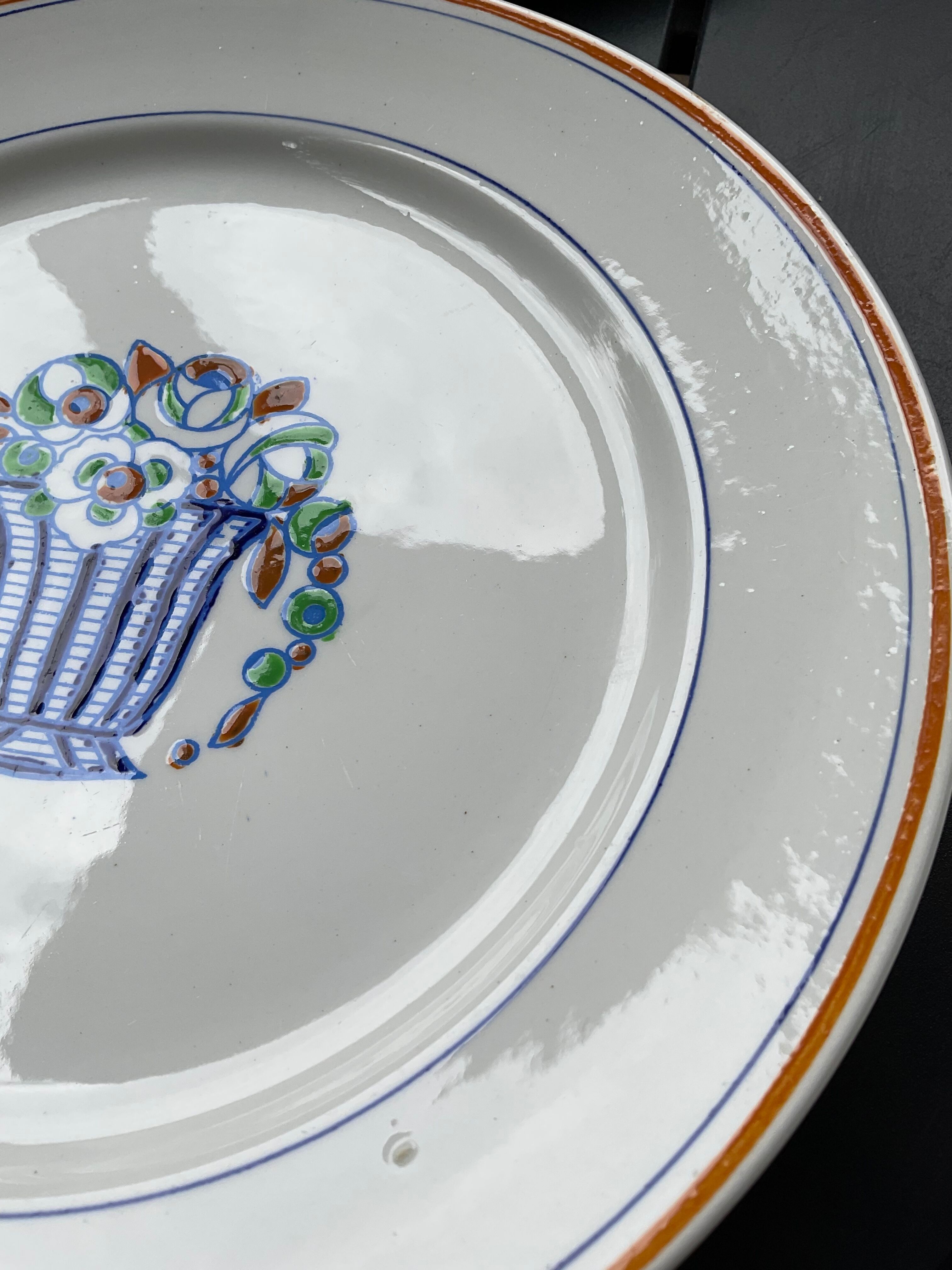 6 dessert plates, model 1930, boch la louvière