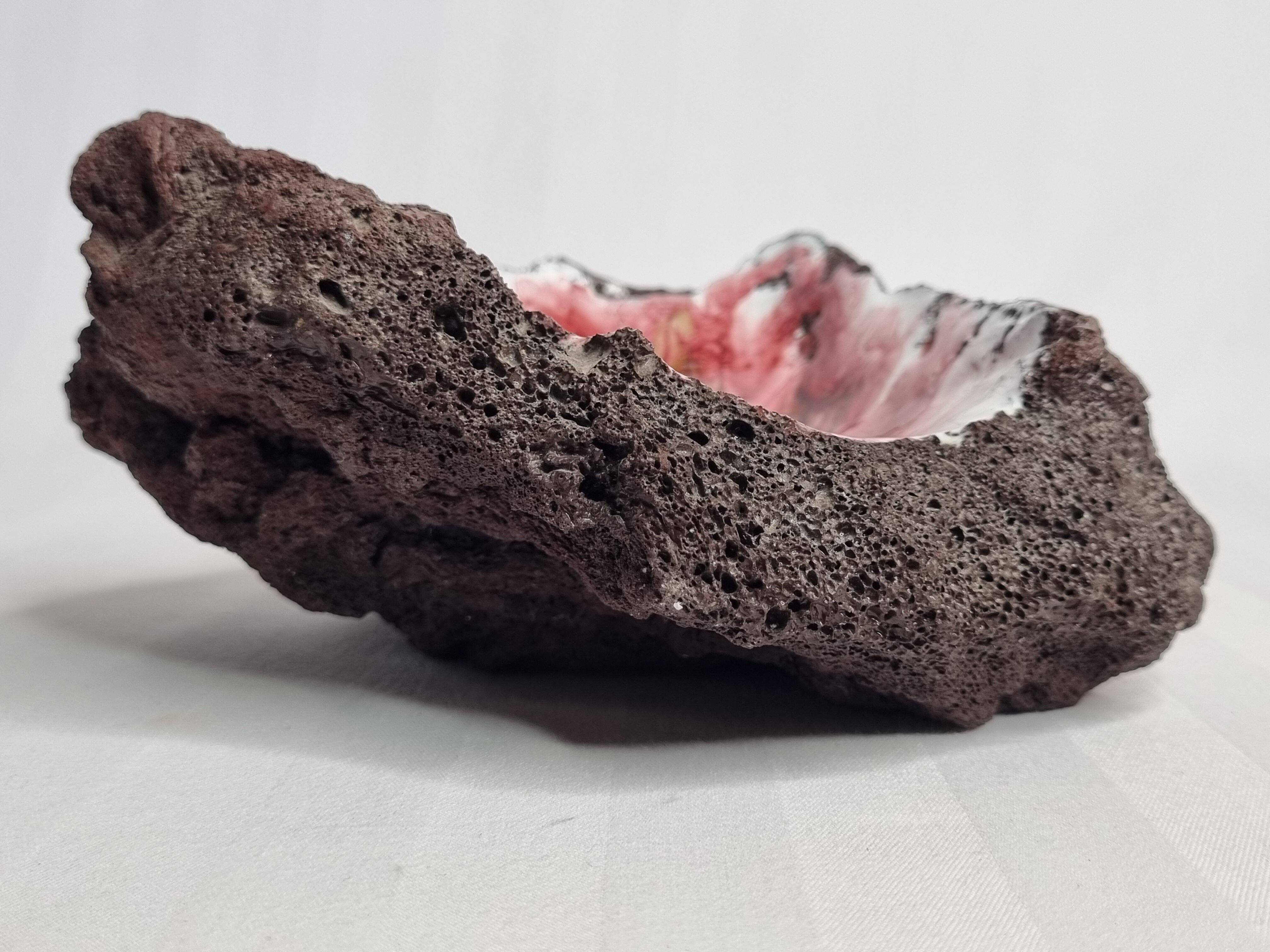 Empty pocket in vintage enamelled lava stone, 20 cm