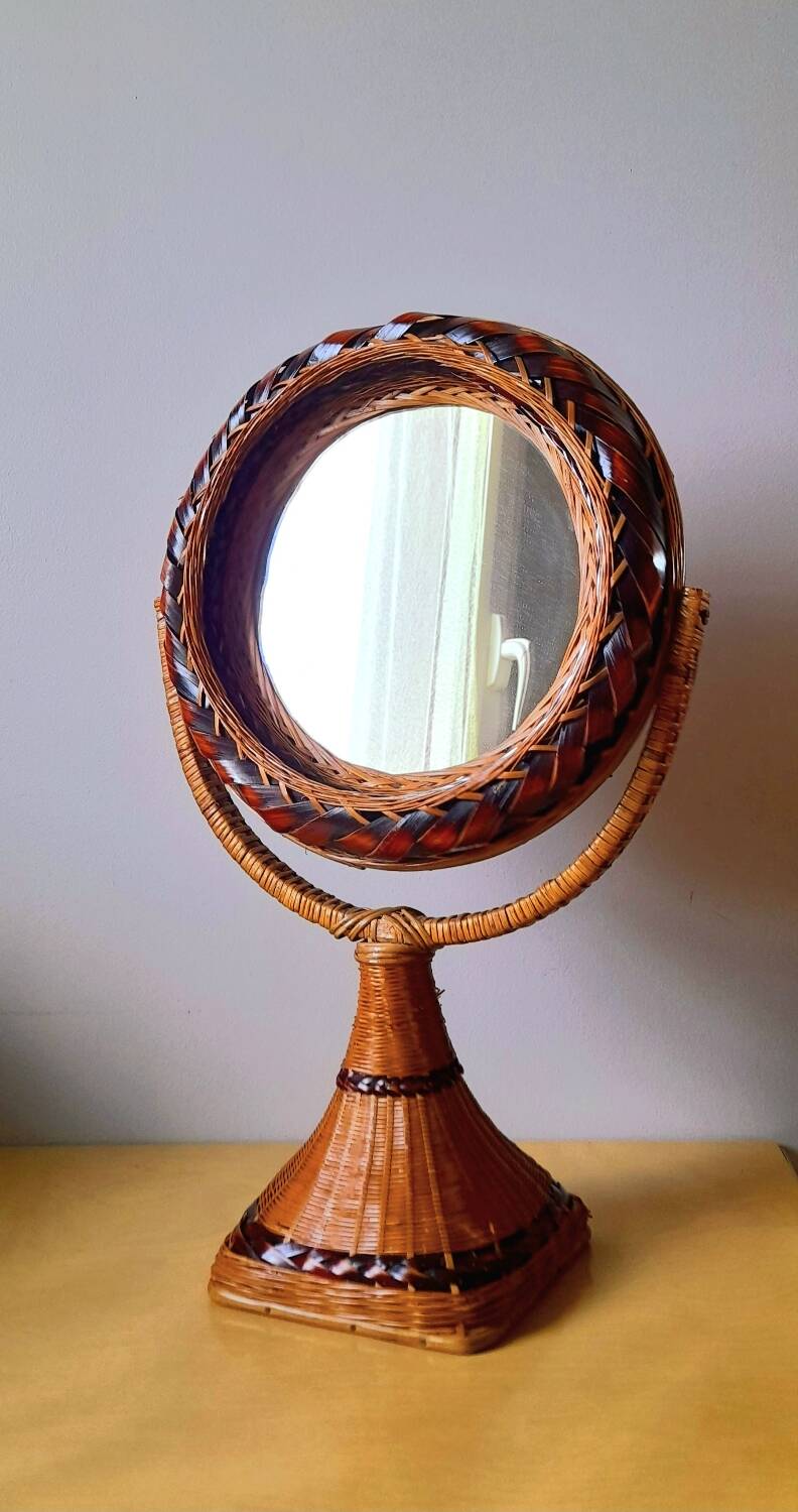 Woven wicker standing mirror