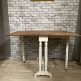 Folding shutter table