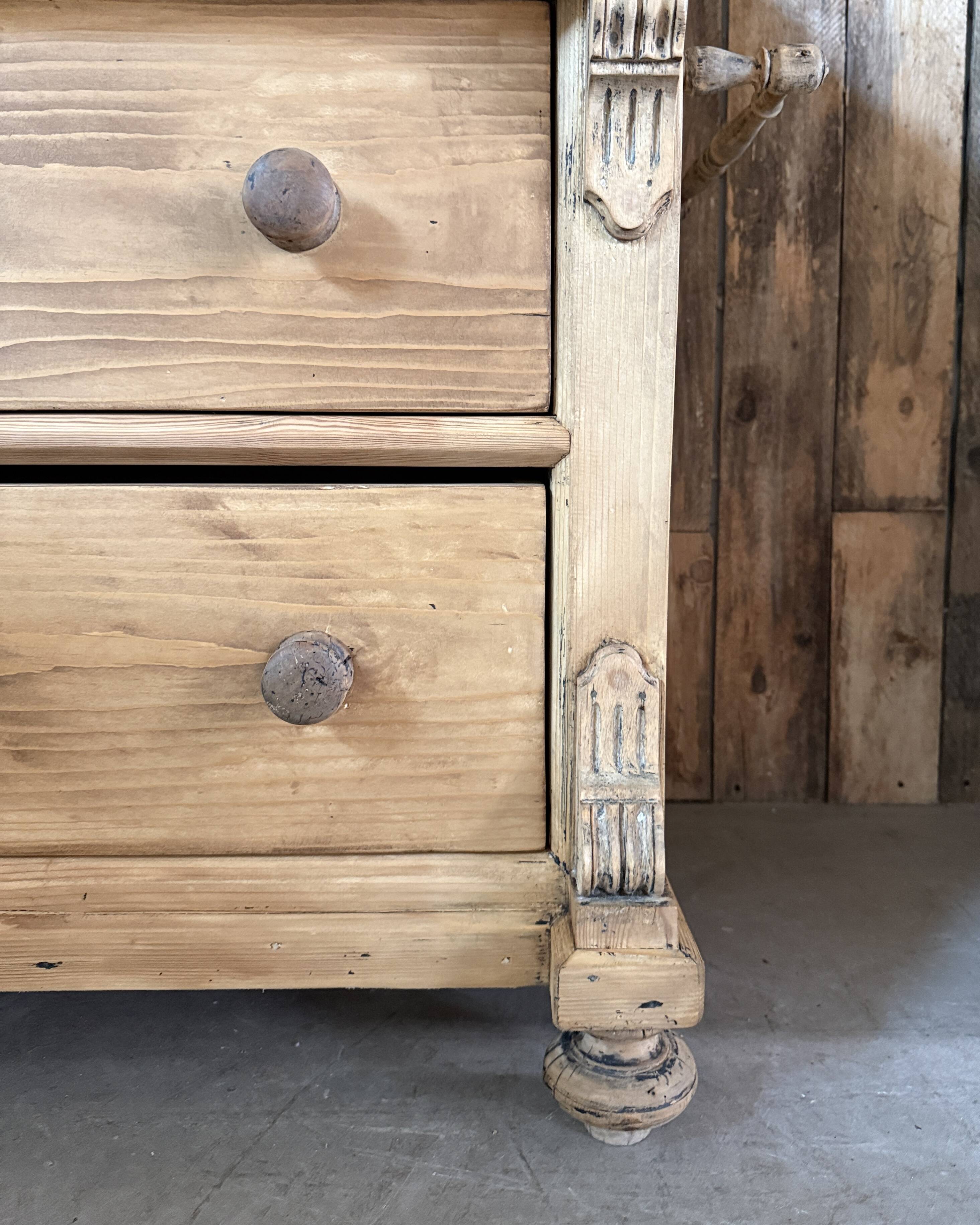 English pine chest of drawers
