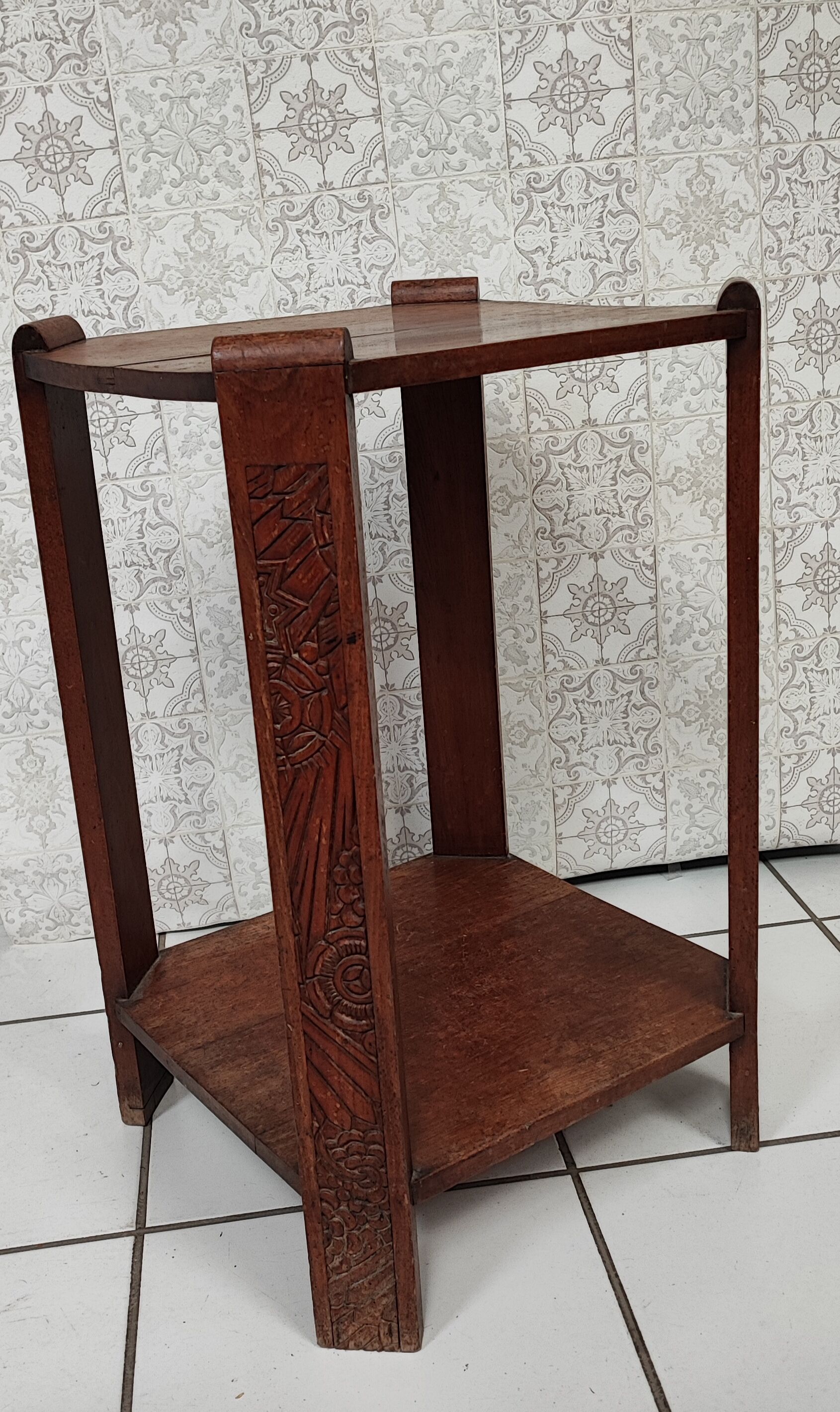 Pedestal table art deco side cabinet