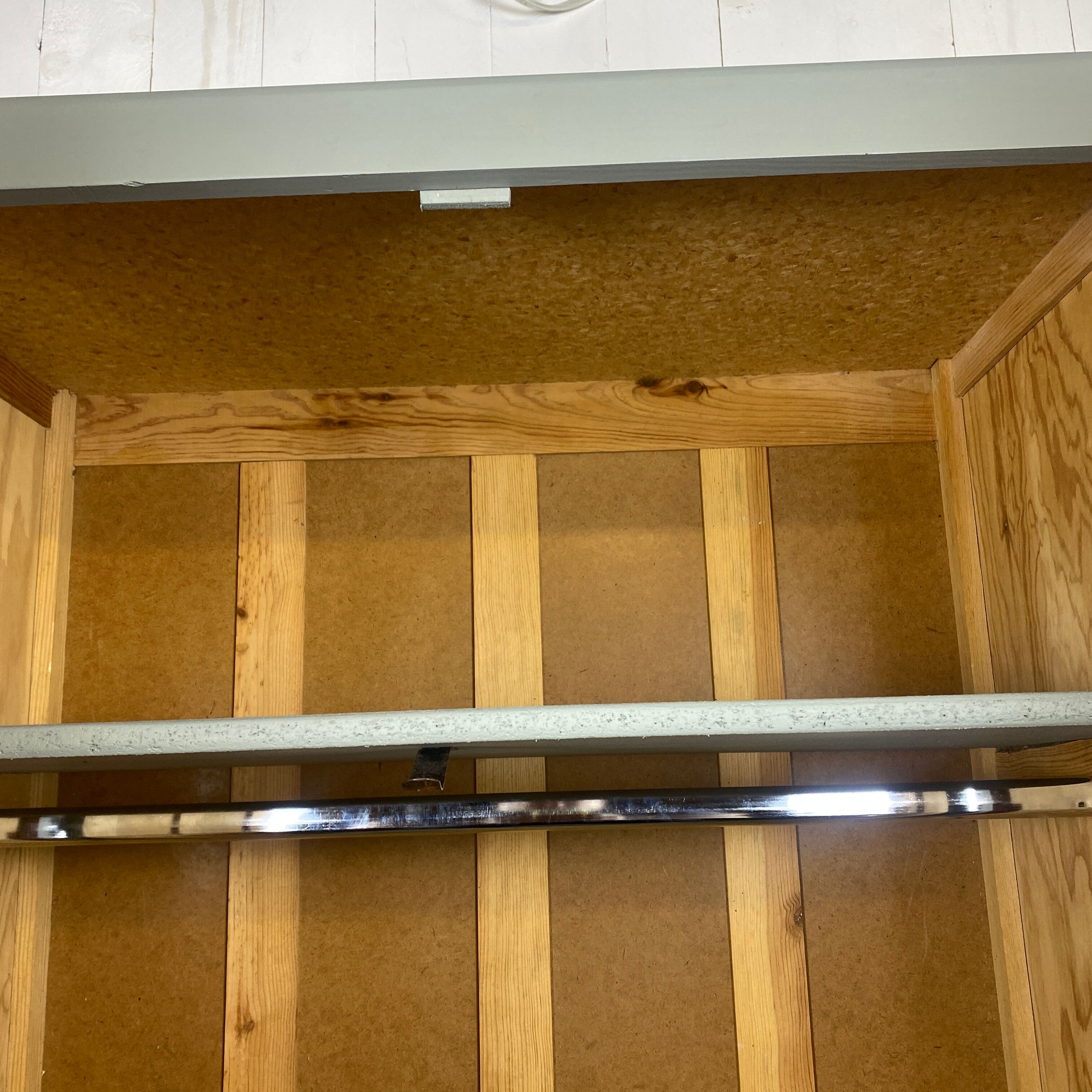 Parisian wardrobe green sage