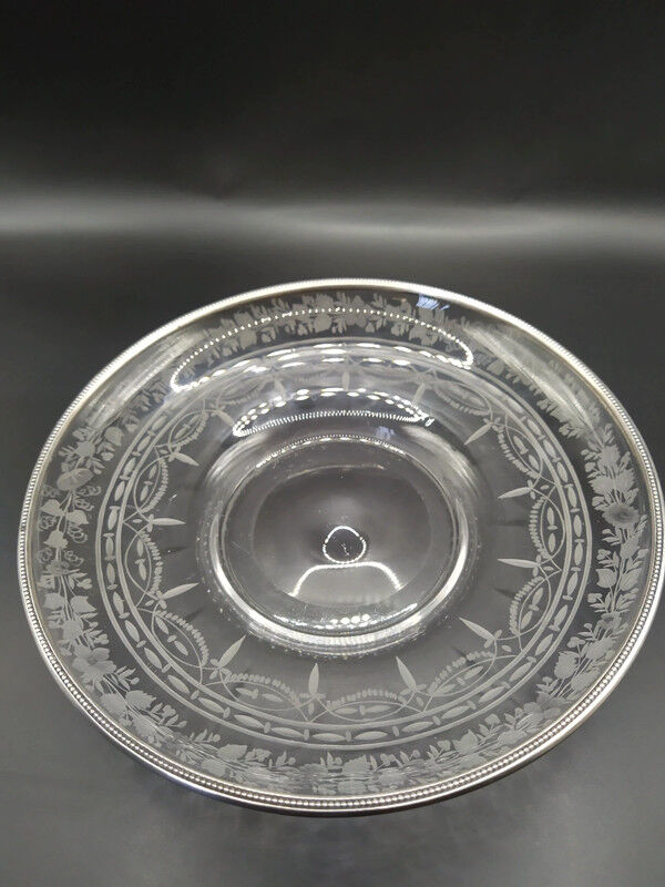 Solid glass and silver plate