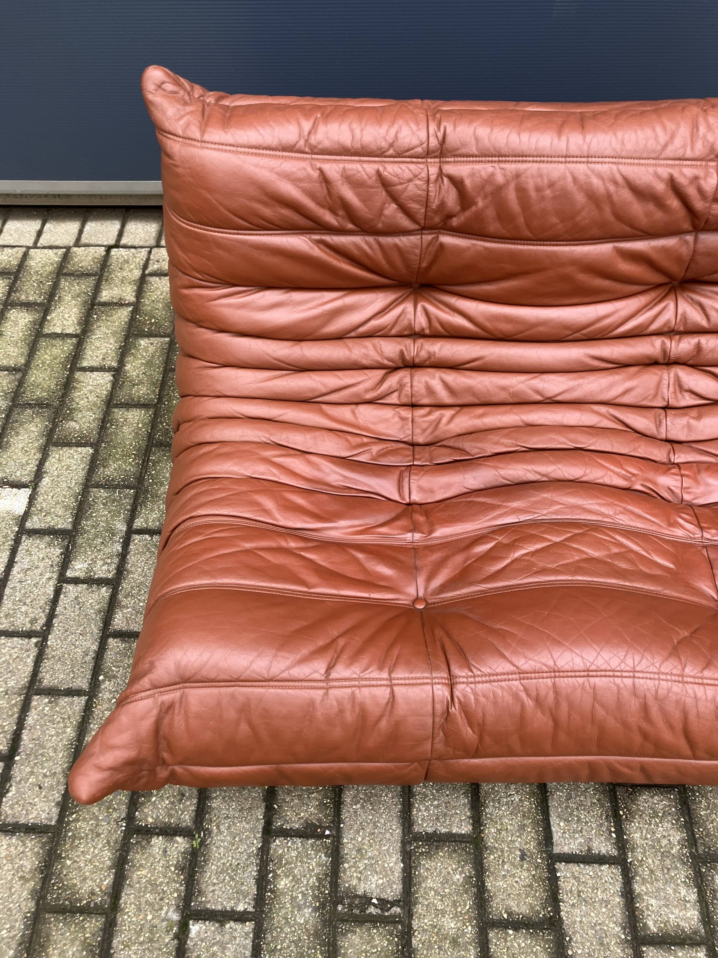 100% original vintage Cognac leather Togo Ligne Roset 2zit