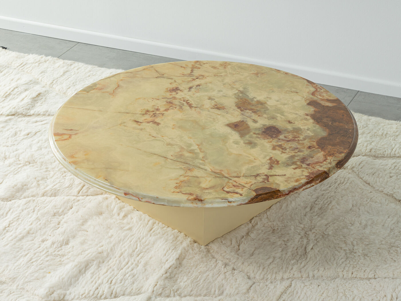 Onyx coffee table