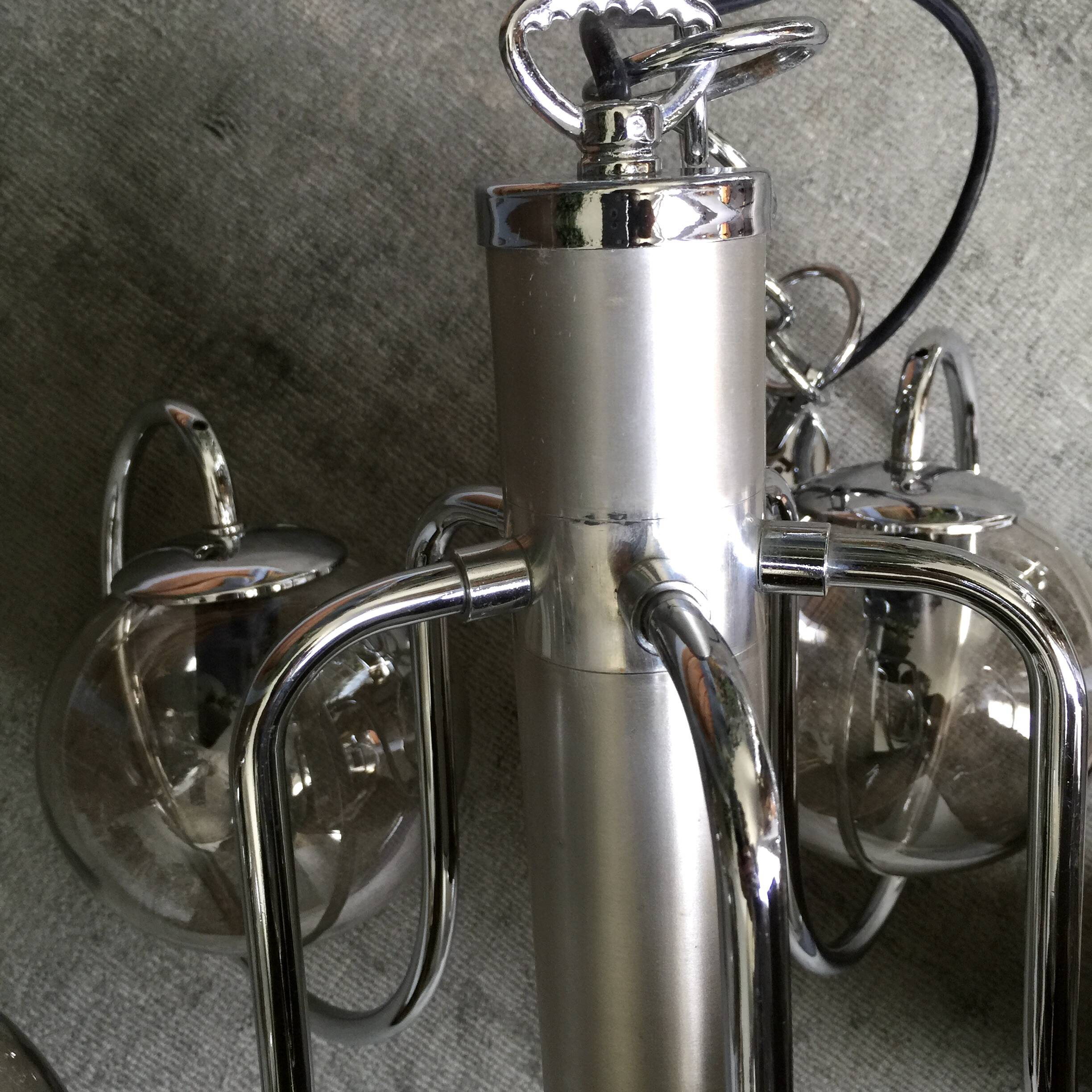 Lustre 5 boules chrome et verre fumé 1960