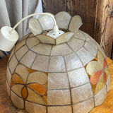 Mother-of-pearl and brass pendant with floral decoration.