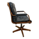 Fauteuil de bureau avec accoudoirs design vintage - Executive chair pivotant en cuir noir italien par Co.Fe.Mo années 80