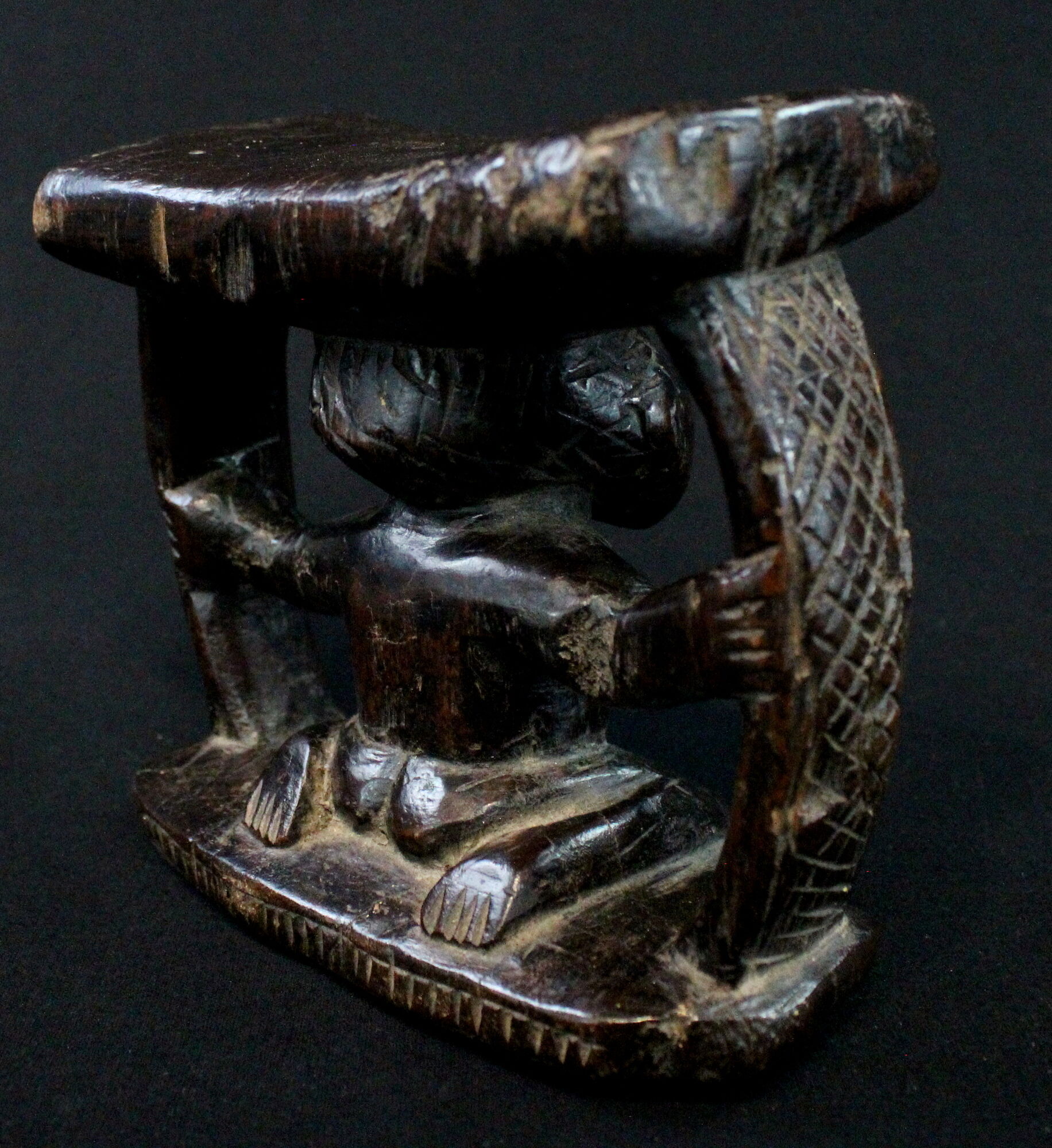 Former neck support ethnic Luba Democratic Republic of Congo