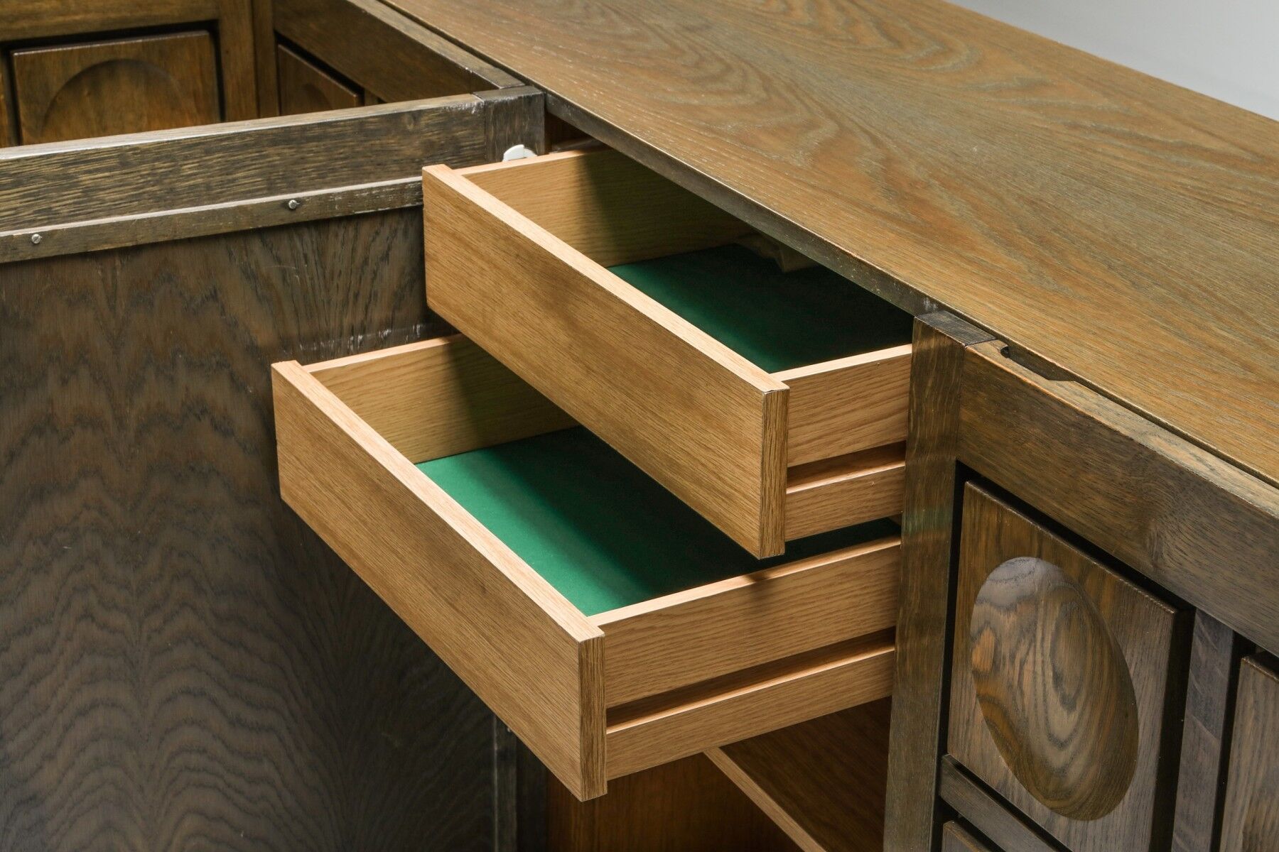 1970 oak graphic buffet