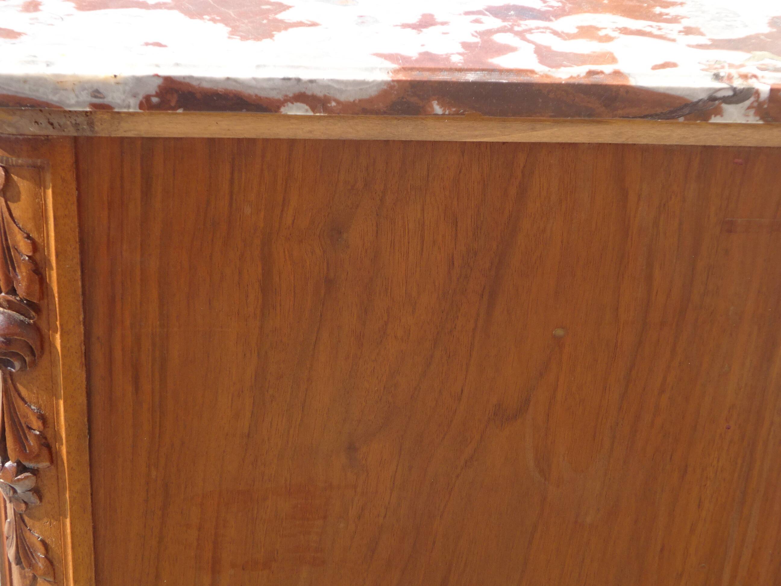 Art Deco buffet in walnut and marble