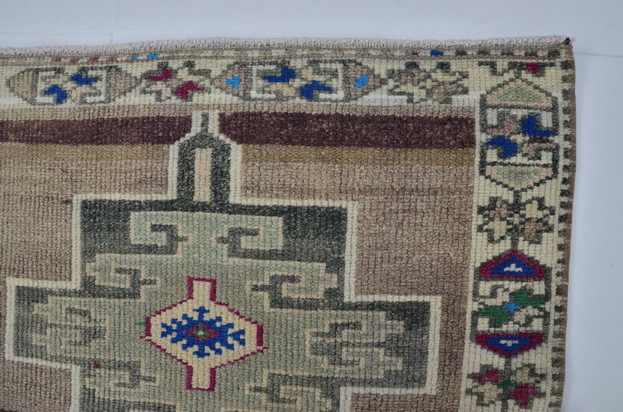 Tapis floral anatolien Oushak sku 2060
